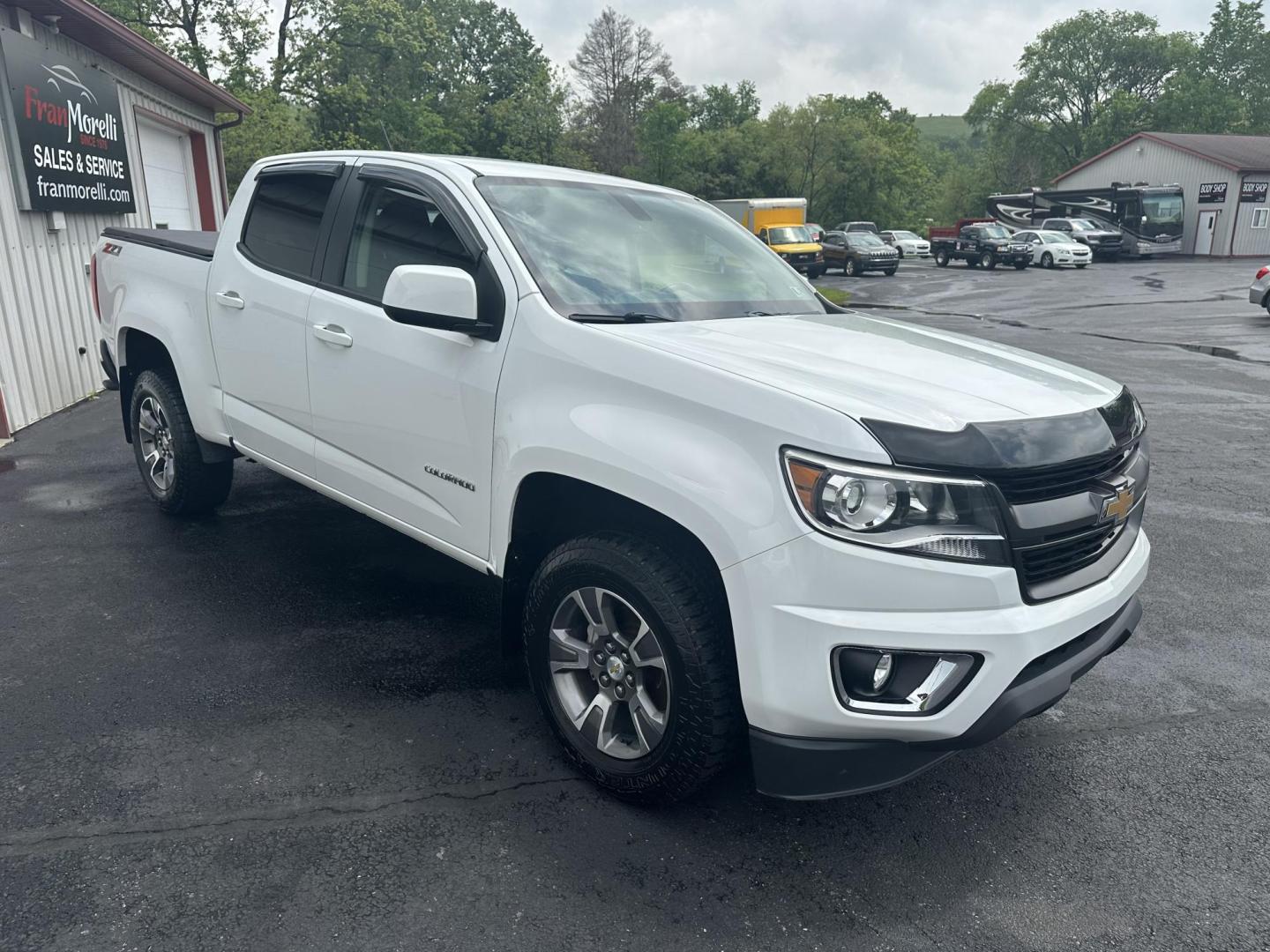 2019 White Chevrolet Colorado Z71 Crew Cab 4WD Short Box (1GCGTDEN8K1) with an 3.6L V6 DOHC 24V GAS engine, 6A transmission, located at 8464 Route 219, Brockway, PA, 15824, (814) 265-1330, 41.226871, -78.780518 - 2019 Chev Colorado Crew Z71 with V6 engine, air condition, power/heated front seats, factory wheels, hitch, rear sliding window and much more. ONLY 64000 miles on this 1-owner truck. - Photo#18