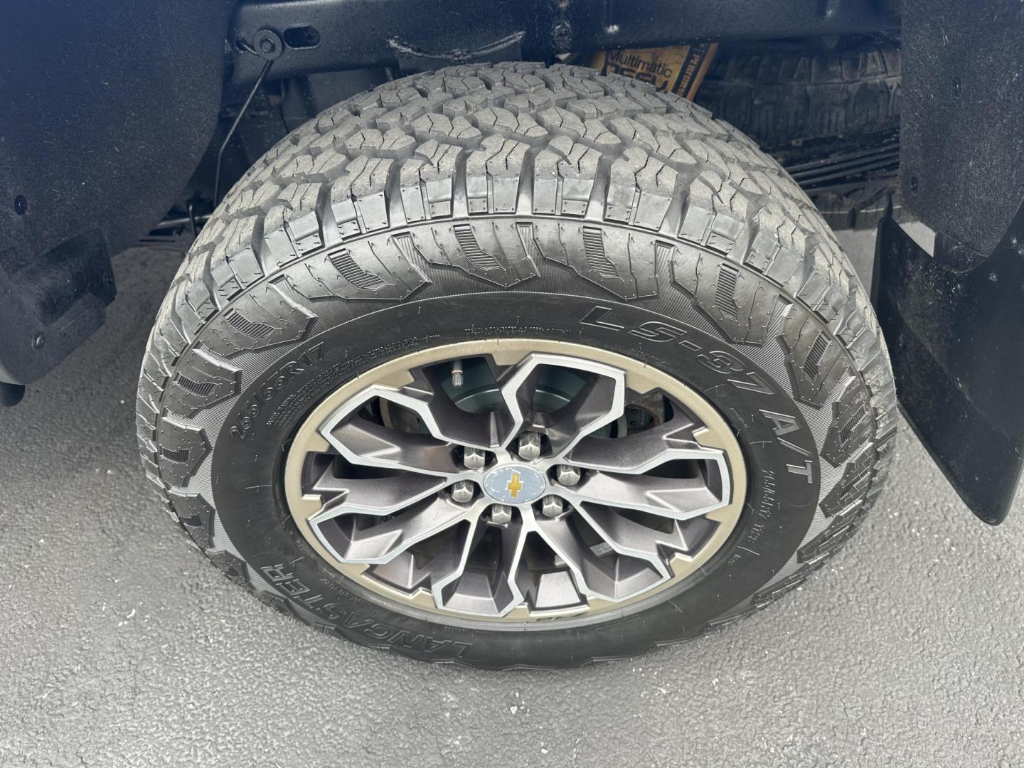 2018 Blue Chevrolet Colorado ZR2 Crew Cab 4WD Short Box (1GCGTEEN1J1) with an 3.6L V6 DOHC 24V GAS engine, 6A transmission, located at 8464 Route 219, Brockway, PA, 15824, (814) 265-1330, 41.226871, -78.780518 - Good looking pre owned 2018 Chevrolet Colorado Crew ZR2 with V6 engine, air condition, power/heated front seats, and much much more. - Photo#9