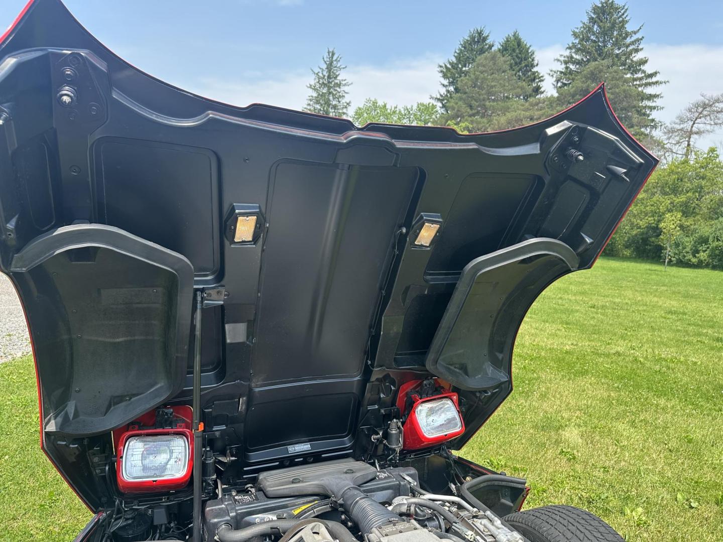 1988 Red Chevrolet Corvette Convertible (1G1YY3180J5) with an 5.7L V8 OHV 16V engine, located at 8464 Route 219, Brockway, PA, 15824, (814) 265-1330, 41.226871, -78.780518 - Photo#22