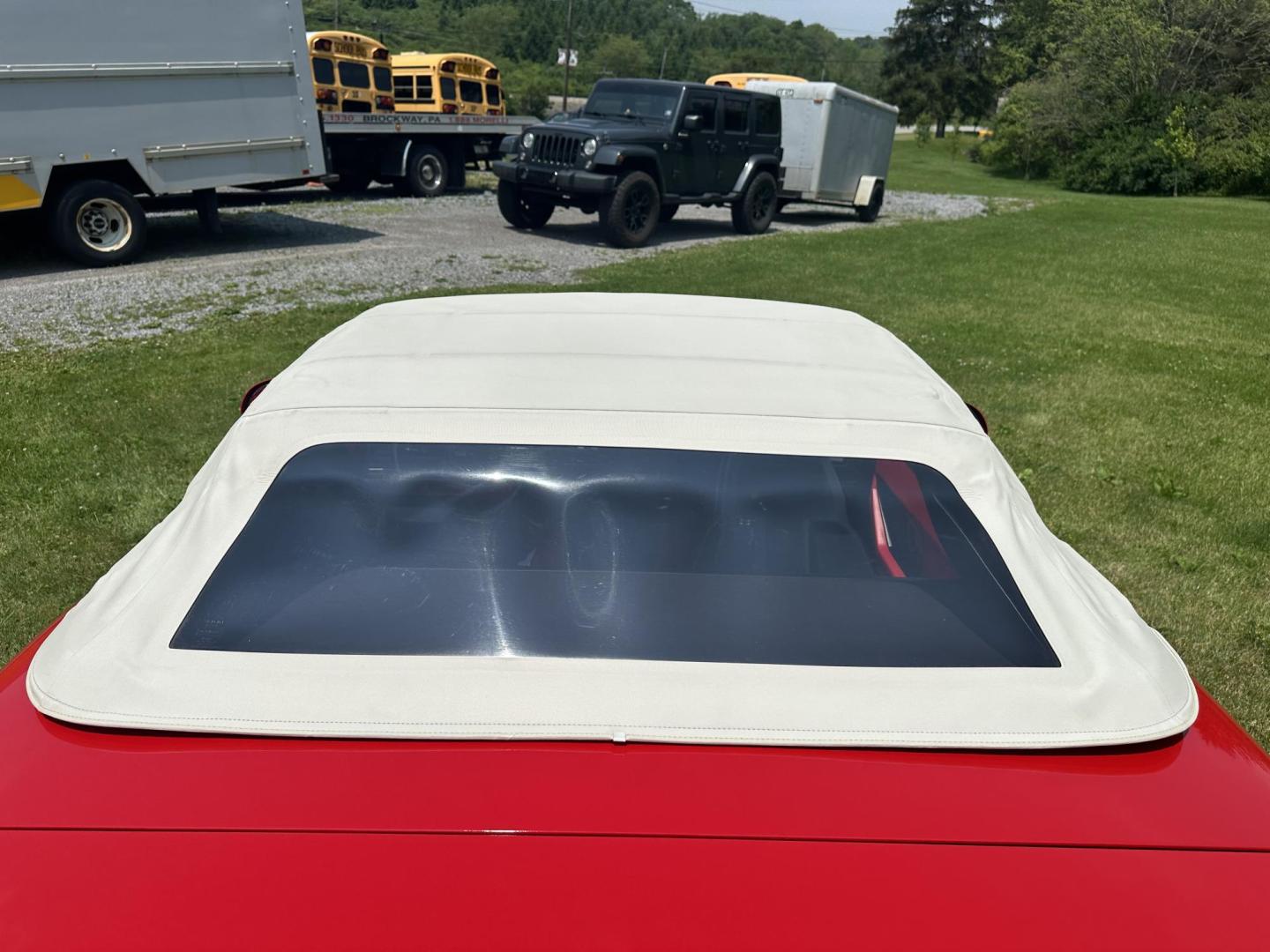 1988 Red Chevrolet Corvette Convertible (1G1YY3180J5) with an 5.7L V8 OHV 16V engine, located at 8464 Route 219, Brockway, PA, 15824, (814) 265-1330, 41.226871, -78.780518 - Photo#25