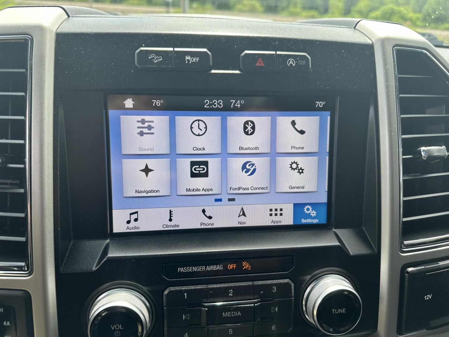 2019 Red Ford F-150 Lariat SuperCrew 5.5-ft. Bed 4WD (1FTEW1E57KF) with an 5.0L V8 OHV 32V engine, 6A transmission, located at 8464 Route 219, Brockway, PA, 15824, (814) 265-1330, 41.226871, -78.780518 - Sharp looking 2019 Ford F150 Crew Cab Lariat 4wd with 5.0/V8 engine, leather interior with cool/heated/pwr front seats, navigation, sunroof, air condition, bed cover, factory hitch and so much more. This truck will be serviced for delivery and comes with a warranty. - Photo#9