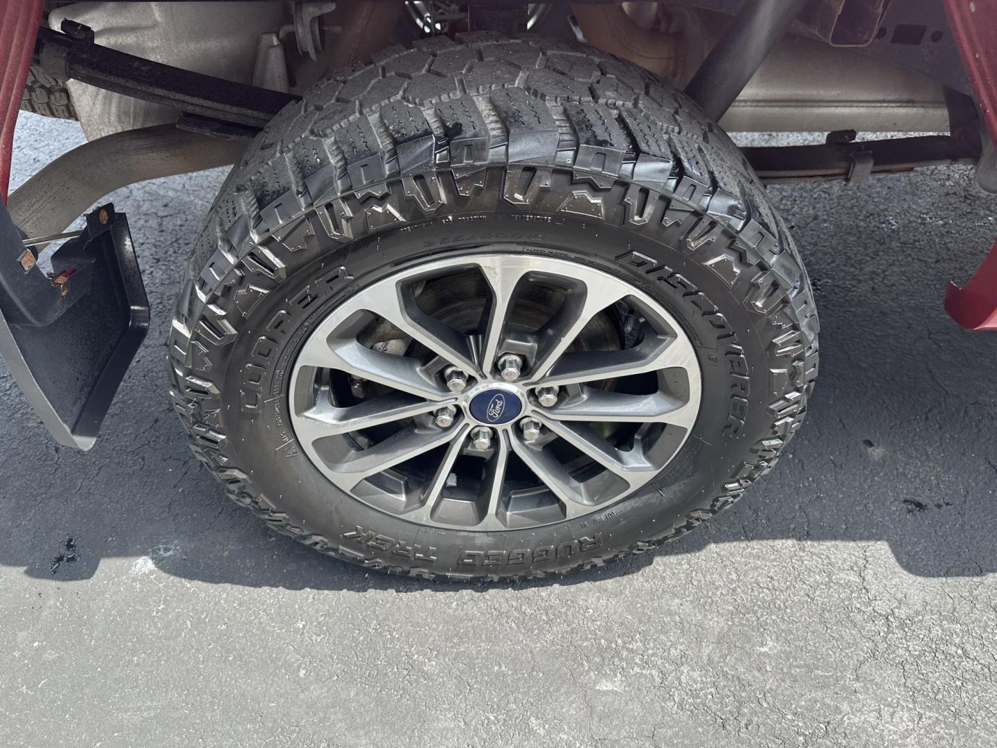 2019 Red Ford F-150 Lariat SuperCrew 5.5-ft. Bed 4WD (1FTEW1E57KF) with an 5.0L V8 OHV 32V engine, 6A transmission, located at 8464 Route 219, Brockway, PA, 15824, (814) 265-1330, 41.226871, -78.780518 - Sharp looking 2019 Ford F150 Crew Cab Lariat 4wd with 5.0/V8 engine, leather interior with cool/heated/pwr front seats, navigation, sunroof, air condition, bed cover, factory hitch and so much more. This truck will be serviced for delivery and comes with a warranty. - Photo#15