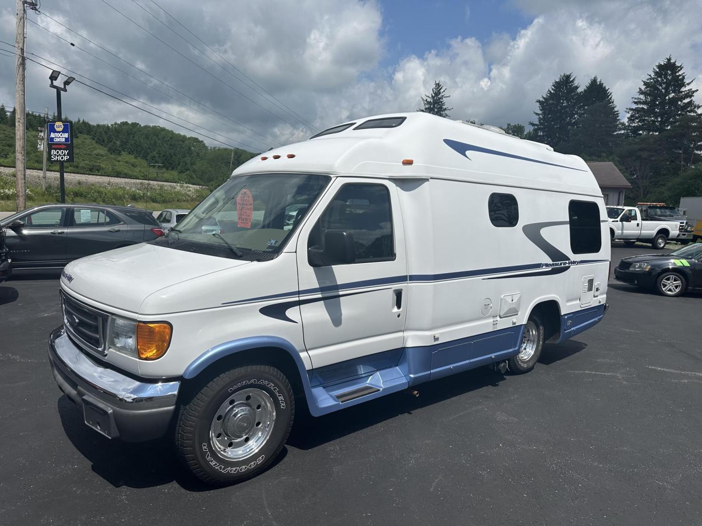 2006 White Ford Econoline E-350 Super Duty (1FDSE34L66H) with an 5.4L V8 SOHC 16V engine, located at 8464 Route 219, Brockway, PA, 15824, (814) 265-1330, 41.226871, -78.780518 - MUST SEE FORD Pleasure-Way EXCEL-TD 20' motorhome with 5.4/v8 engine, many extras and ONLY 12500 miles. Local owner and in excellent shape. Call for the many extras and equipment on this camper today. - Photo#0