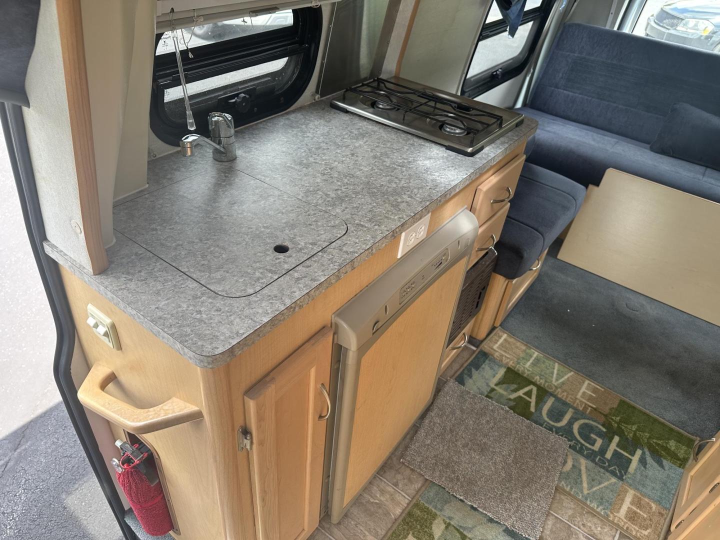 2006 White Ford Econoline E-350 Super Duty (1FDSE34L66H) with an 5.4L V8 SOHC 16V engine, located at 8464 Route 219, Brockway, PA, 15824, (814) 265-1330, 41.226871, -78.780518 - MUST SEE FORD Pleasure-Way EXCEL-TD 20' motorhome with 5.4/v8 engine, many extras and ONLY 12500 miles. Local owner and in excellent shape. Call for the many extras and equipment on this camper today. - Photo#15