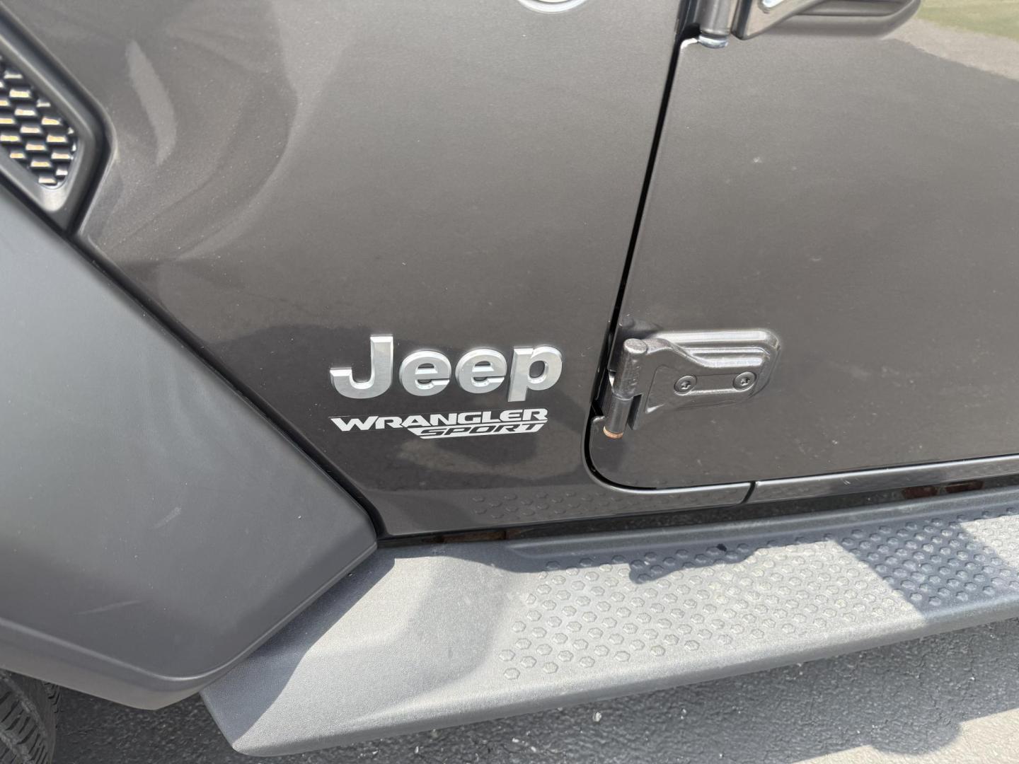 2019 Gray Jeep Wrangler Sport 4WD (1C4GJXAG3KW) with an 3.6L V6 DOHC 24V FFV engine, 6A transmission, located at 8464 Route 219, Brockway, PA, 15824, (814) 265-1330, 41.226871, -78.780518 - Good looking pre owned 2019 Jeep Wrangler Sport 2door 4wd with V6, automatic transmission, air condition, power windows and locks, heated seats, hard top, factory alloy wheels and much more. Priced below retail value, so hurry in before this one is gone. - Photo#2