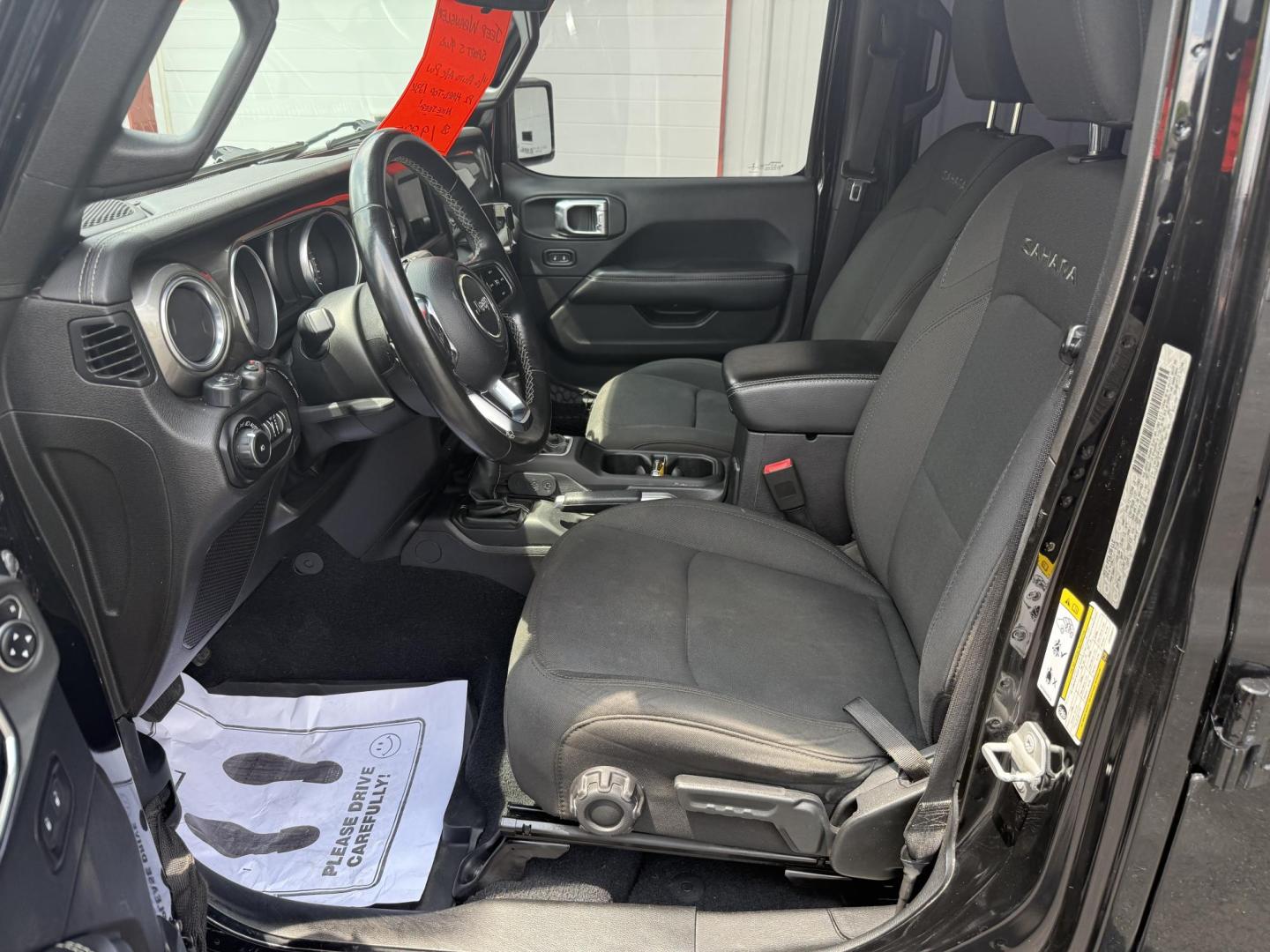 2018 Black Jeep Wrangler JK Unlimited Sahara (1C4HJXEG6JW) with an 3.6L V6 DOHC 24V FFV engine, 6A transmission, located at 8464 Route 219, Brockway, PA, 15824, (814) 265-1330, 41.226871, -78.780518 - Sharp looking pre owned 2018 Jeep Wrangler Unlimited Sahara 4wd with v6 engine, air condition, power windows and locks, hard top, lift, and much much more. Serviced and ready to retail. - Photo#4