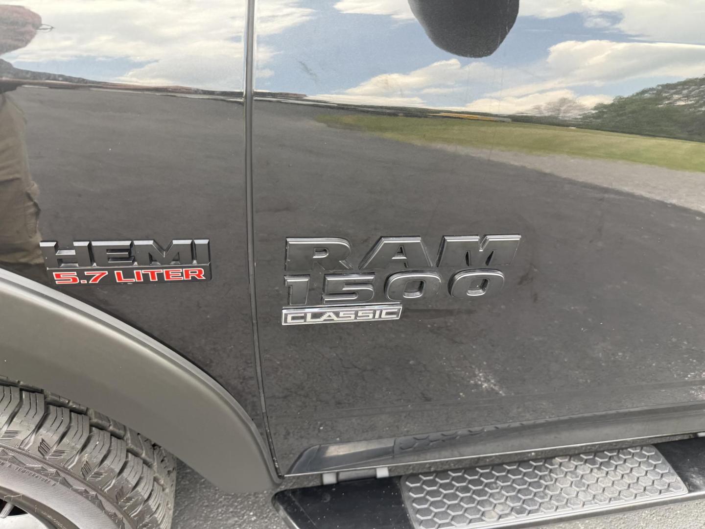 2019 Black RAM 1500 Tradesman Crew Cab SWB 4WD (1C6RR7KT8KS) with an 5.7L V8 OHV 16V engine, 8A transmission, located at 8464 Route 219, Brockway, PA, 15824, (814) 265-1330, 41.226871, -78.780518 - Sharp looking 2019 Ram 1500 Express Crew 4x4 with HEMI, air condition, power windows and locks, and ONLY 73000 miles. This truck will be serviced for delivery. - Photo#2