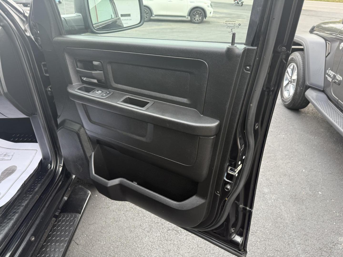 2019 Black RAM 1500 Tradesman Crew Cab SWB 4WD (1C6RR7KT8KS) with an 5.7L V8 OHV 16V engine, 8A transmission, located at 8464 Route 219, Brockway, PA, 15824, (814) 265-1330, 41.226871, -78.780518 - Sharp looking 2019 Ram 1500 Express Crew 4x4 with HEMI, air condition, power windows and locks, and ONLY 73000 miles. This truck will be serviced for delivery. - Photo#18