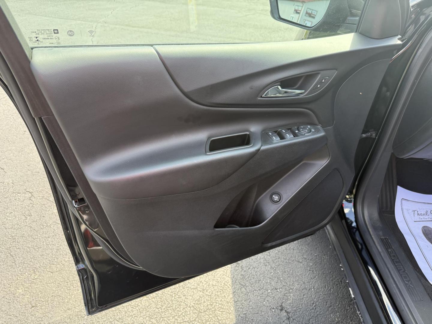 2022 Black Chevrolet Equinox LT AWD (3GNAXUEV9NL) with an 1.5L L4 DOHC 16V TURBO engine, 6A transmission, located at 8464 Route 219, Brockway, PA, 15824, (814) 265-1330, 41.226871, -78.780518 - Good looking 1-owner well equipped and low miles. This 2022 Chev Equinox LT AWD has cloth interior with power/heated front seats, pano-roof, big screen radio with back up camera, air condition, power windows and locks, and factory alloy wheels. Serviced and comes with remaining factory warranty. - Photo#3