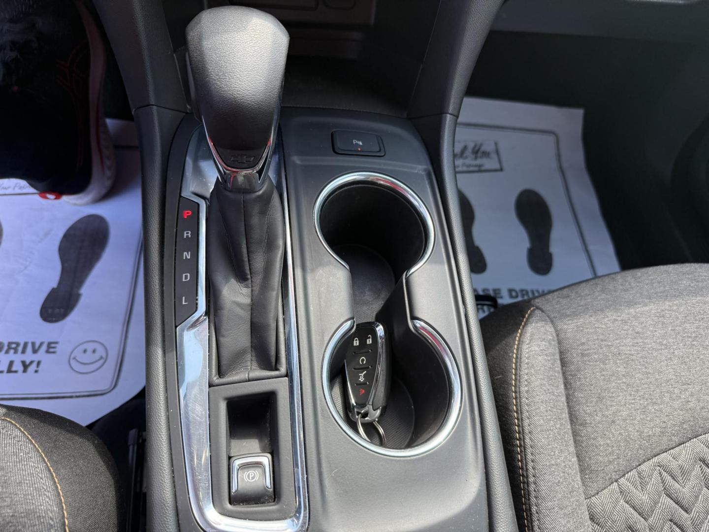 2022 Black Chevrolet Equinox LT AWD (3GNAXUEV9NL) with an 1.5L L4 DOHC 16V TURBO engine, 6A transmission, located at 8464 Route 219, Brockway, PA, 15824, (814) 265-1330, 41.226871, -78.780518 - Good looking 1-owner well equipped and low miles. This 2022 Chev Equinox LT AWD has cloth interior with power/heated front seats, pano-roof, big screen radio with back up camera, air condition, power windows and locks, and factory alloy wheels. Serviced and comes with remaining factory warranty. - Photo#6