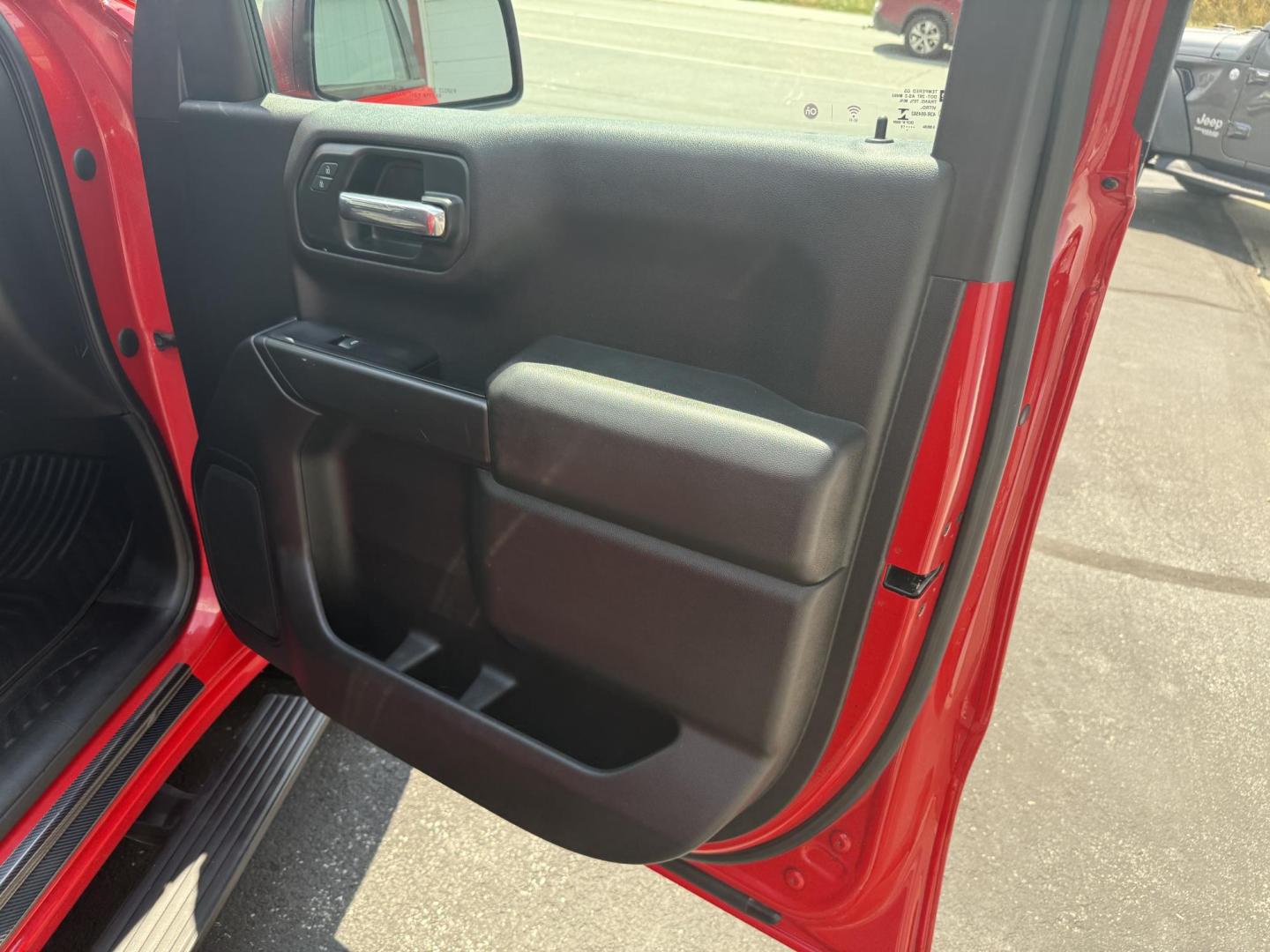 2019 Red Chevrolet Silverado 1500 Custom Crew Cab Short Box 4WD (3GCPYBEH2KG) with an 4.3L V6 engine, 6A transmission, located at 8464 Route 219, Brockway, PA, 15824, (814) 265-1330, 41.226871, -78.780518 - Good looking pre owned 2019 Chevrolet 1500 Crew Cab Lt 4wd truck with air condition, power windows and locks, factory alloys, factory hitch and much more. ONLY 93000 miles on this Chevy truck and in very nice condition. No accidents. Serviced for delivery. - Photo#17