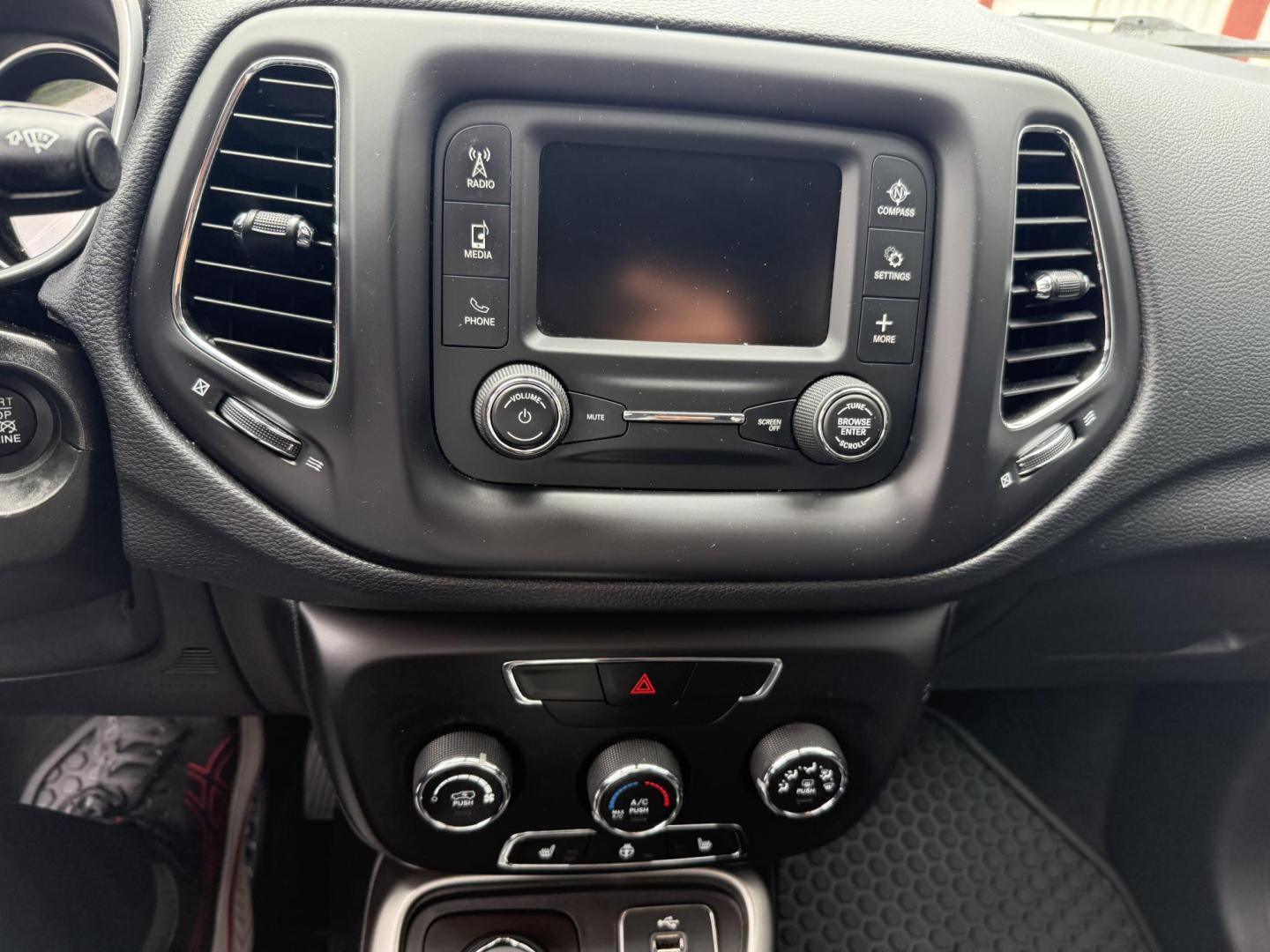 2018 Gray Jeep Compass Sport 4WD (3C4NJDBB4JT) with an 2.4L L4 DOHC 16V engine, located at 8464 Route 219, Brockway, PA, 15824, (814) 265-1330, 41.226871, -78.780518 - Good looking pre owned 2018 Jeep Compass Latitude 4wd with 4 cylinder engine...air condition, power windows and locks, power seat, factory alloy wheels and much more. Serviced up and ready to go. Great price, hurry in this won't last long. - Photo#5