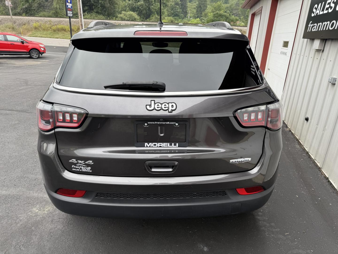 2018 Gray Jeep Compass Sport 4WD (3C4NJDBB4JT) with an 2.4L L4 DOHC 16V engine, located at 8464 Route 219, Brockway, PA, 15824, (814) 265-1330, 41.226871, -78.780518 - Good looking pre owned 2018 Jeep Compass Latitude 4wd with 4 cylinder engine...air condition, power windows and locks, power seat, factory alloy wheels and much more. Serviced up and ready to go. Great price, hurry in this won't last long. - Photo#11