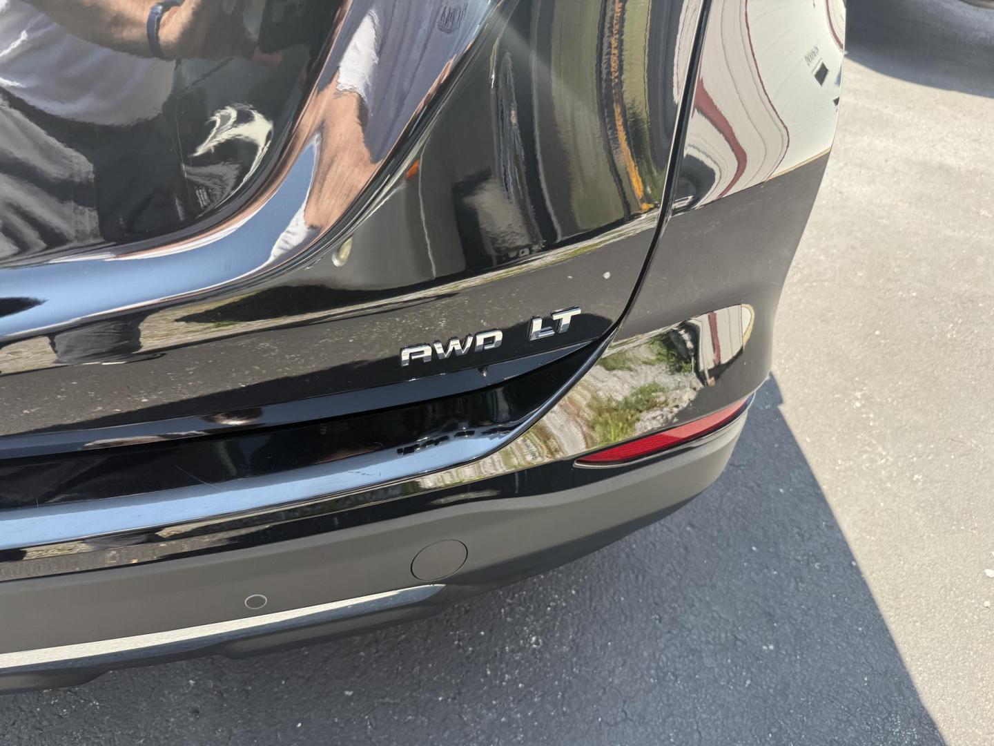 2024 Black Chevrolet Equinox LT AWD (3GNAXUEG1RL) with an 1.5L L4 DOHC 16V TURBO engine, 6A transmission, located at 8464 Route 219, Brockway, PA, 15824, (814) 265-1330, 41.226871, -78.780518 - Photo#12