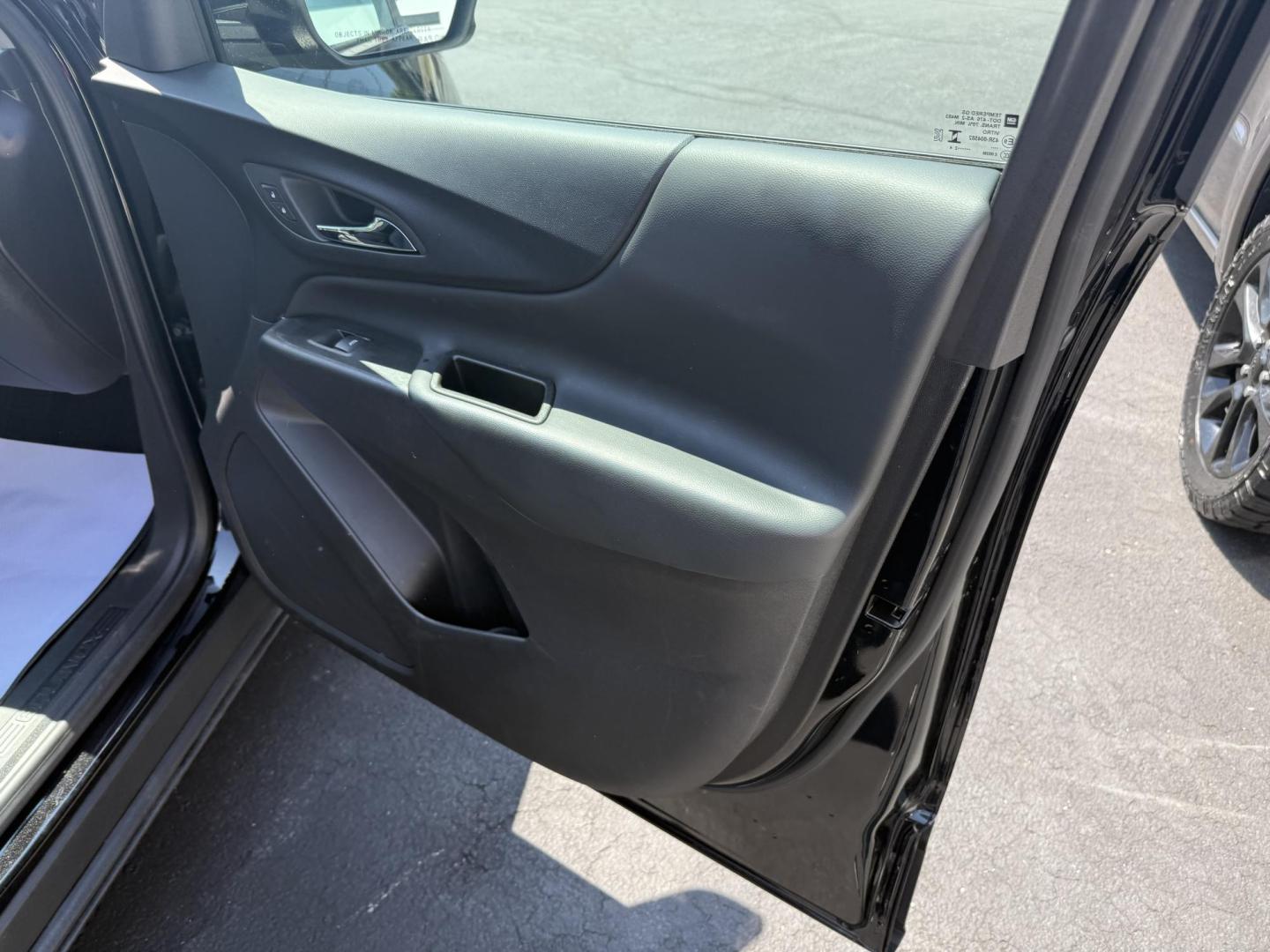 2024 Black Chevrolet Equinox LT AWD (3GNAXUEG1RL) with an 1.5L L4 DOHC 16V TURBO engine, 6A transmission, located at 8464 Route 219, Brockway, PA, 15824, (814) 265-1330, 41.226871, -78.780518 - Photo#20