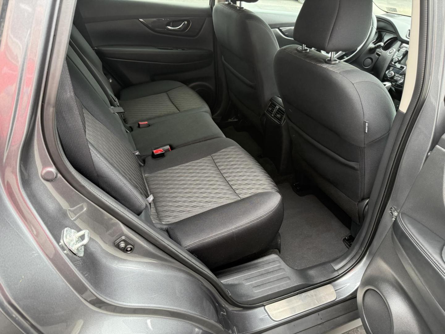 2018 Gray Nissan Rogue SV AWD (5N1AT2MV8JC) with an 2.5L L4 DOHC 16V engine, CVT transmission, located at 8464 Route 219, Brockway, PA, 15824, (814) 265-1330, 41.226871, -78.780518 - Fresh arrival...2018 Nissan Rogue SV AWD with cloth interior, power seat, factory alloy wheels, air condition, power windows and locks and much more. ONLY 75000 miles on this Nissan suv. Serviced up and ready for YOU! - Photo#14