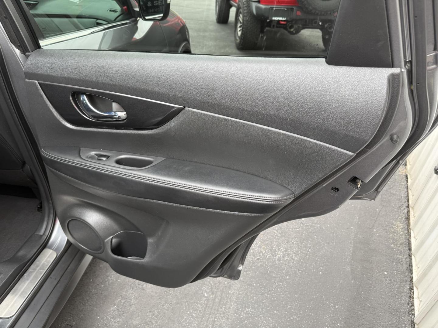 2018 Gray Nissan Rogue SV AWD (5N1AT2MV8JC) with an 2.5L L4 DOHC 16V engine, CVT transmission, located at 8464 Route 219, Brockway, PA, 15824, (814) 265-1330, 41.226871, -78.780518 - Fresh arrival...2018 Nissan Rogue SV AWD with cloth interior, power seat, factory alloy wheels, air condition, power windows and locks and much more. ONLY 75000 miles on this Nissan suv. Serviced up and ready for YOU! - Photo#16