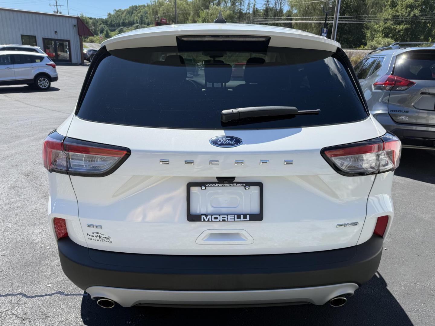 2022 White Ford Escape SE AWD (1FMCU9G65NU) with an 1.5L L3 engine, 6A transmission, located at 8464 Route 219, Brockway, PA, 15824, (814) 265-1330, 41.226871, -78.780518 - Clean, Good looking 2022 Ford Escape SE 4wd with cloth interior, power/heated front seat, air condition, power window and locks, factory wheels, and ONLY 22000 miles. This Ford suv is a 1-owner, serviced up with new brakes, and comes with a warranty! - Photo#11