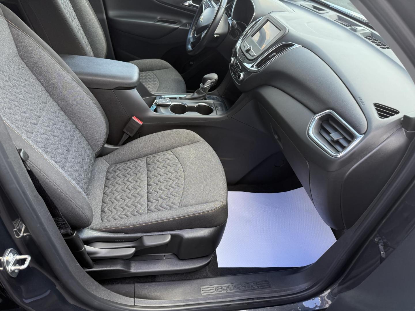 2022 Gray Chevrolet Equinox LT AWD (3GNAXUEV8NS) with an 1.5L L4 DOHC 16V TURBO engine, 6A transmission, located at 8464 Route 219, Brockway, PA, 15824, (814) 265-1330, 41.226871, -78.780518 - Clean, well taken care of 2022 Chev Equinox LT AWD with cloth interior, power/heated front seats, air condition, power windows and locks, factory wheels and ONLY 38000 miles. - Photo#17