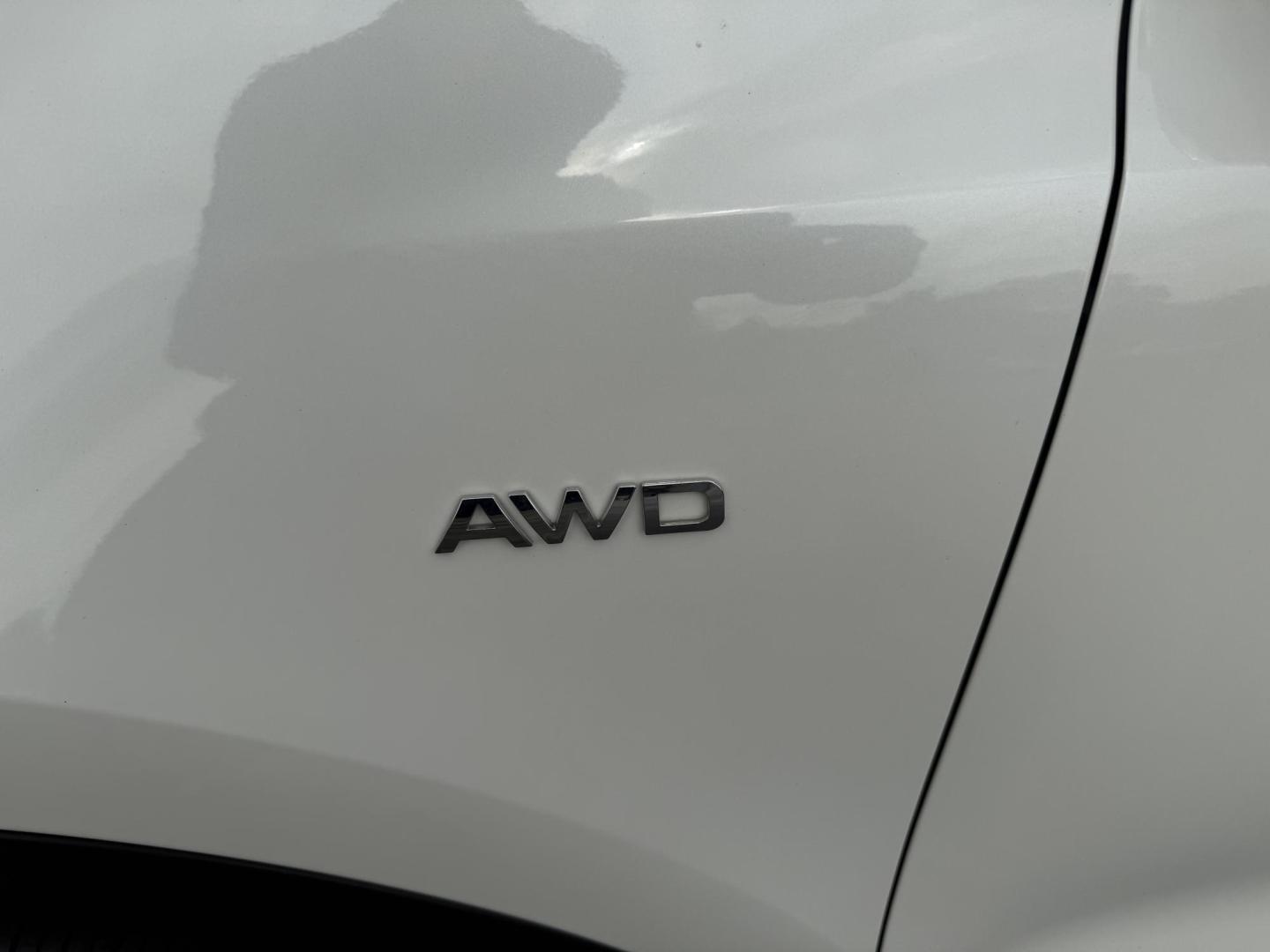 2022 White Kia Sportage LX AWD (KNDPMCAC3N7) with an 2.4L V6 DOHC 24V engine, 6A transmission, located at 8464 Route 219, Brockway, PA, 15824, (814) 265-1330, 41.226871, -78.780518 - Photo#2