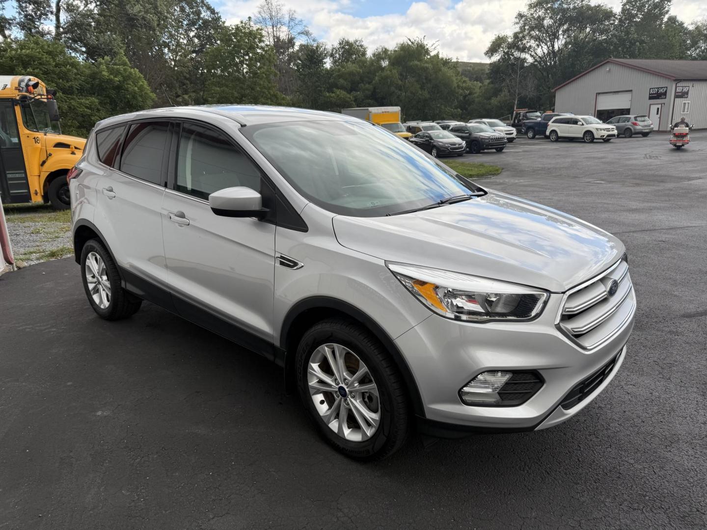 2019 Silver Ford Escape SE 4WD (1FMCU9GDXKU) with an 1.5L L4 DOHC 16V engine, 6A transmission, located at 8464 Route 219, Brockway, PA, 15824, (814) 265-1330, 41.226871, -78.780518 - Very nice clean 2019 Ford Escape SE 4wd with cloth interior, power seat, air condition, power windows and locks, factory alloy wheels, and much more. This Ford is serviced, and priced well below retail value. - Photo#19