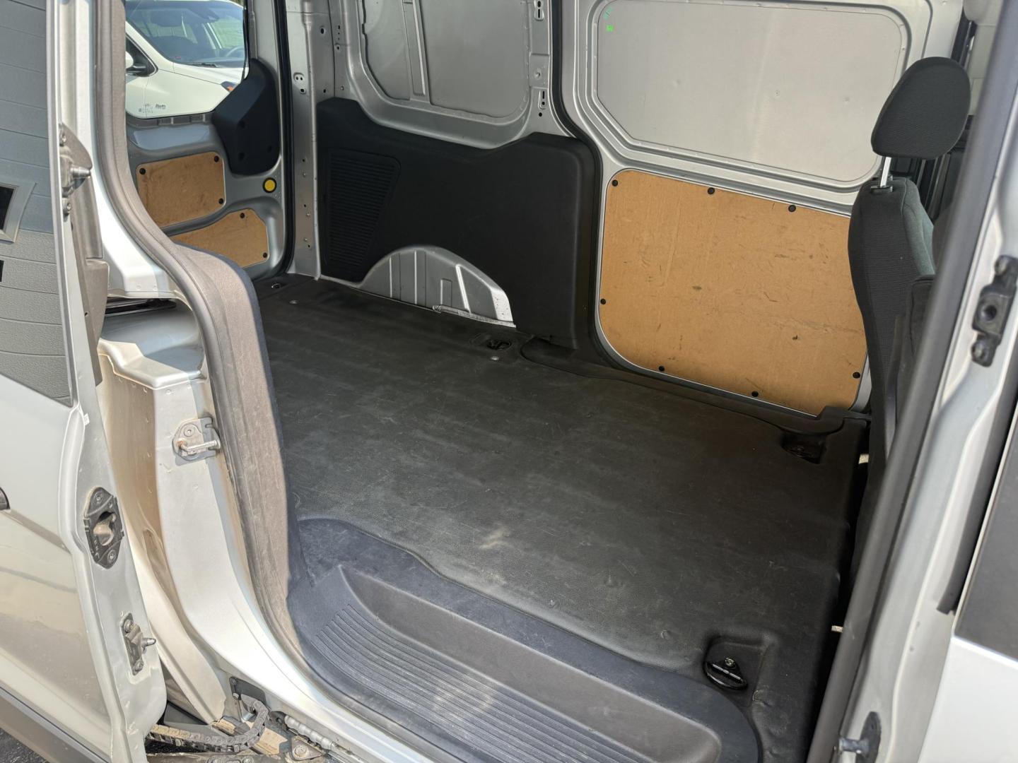 2015 Silver Ford Transit Connect XLT LWB (NM0LS7F71F1) with an 2.5L L4 DOHC 16V engine, 6-Speed Automatic transmission, located at 8464 Route 219, Brockway, PA, 15824, (814) 265-1330, 41.226871, -78.780518 - Fresh trade with lots of life left and low miles. This 2015 Ford Transit Connect van was locally traded in and serviced up. - Photo#10