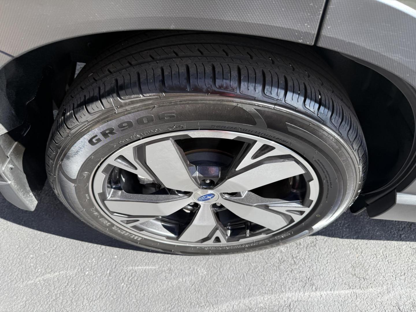 2019 Green Subaru Forester Touring (JF2SKAWC8KH) with an 2.5L H4 SOHC 16V engine, CVT transmission, located at 8464 Route 219, Brockway, PA, 15824, (814) 265-1330, 41.226871, -78.780518 - ONE SHARP LOCAL TRADE IN and in very nice condition. 2019 Subaru Forester Touring pkg with leather interior, power pano roof, navigation, pwr/heated front seats, and much more. This Subaru has only 48000 miles and is serviced up. - Photo#18