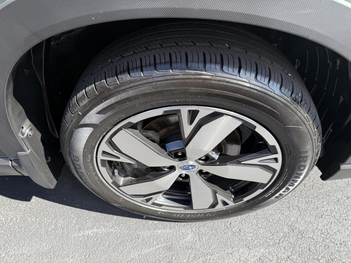 2019 Green Subaru Forester Touring (JF2SKAWC8KH) with an 2.5L H4 SOHC 16V engine, CVT transmission, located at 8464 Route 219, Brockway, PA, 15824, (814) 265-1330, 41.226871, -78.780518 - ONE SHARP LOCAL TRADE IN and in very nice condition. 2019 Subaru Forester Touring pkg with leather interior, power pano roof, navigation, pwr/heated front seats, and much more. This Subaru has only 48000 miles and is serviced up. - Photo#23