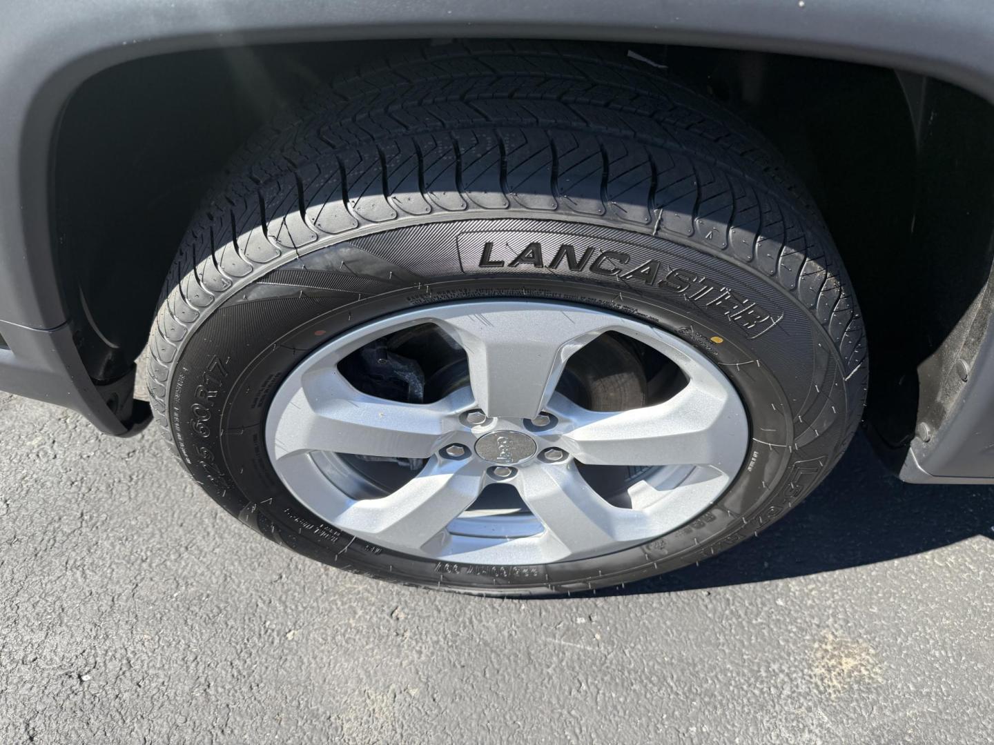 2019 Green Jeep Compass Sport 4WD (3C4NJDBB5KT) with an 2.4L L4 DOHC 16V engine, located at 8464 Route 219, Brockway, PA, 15824, (814) 265-1330, 41.226871, -78.780518 - Photo#1