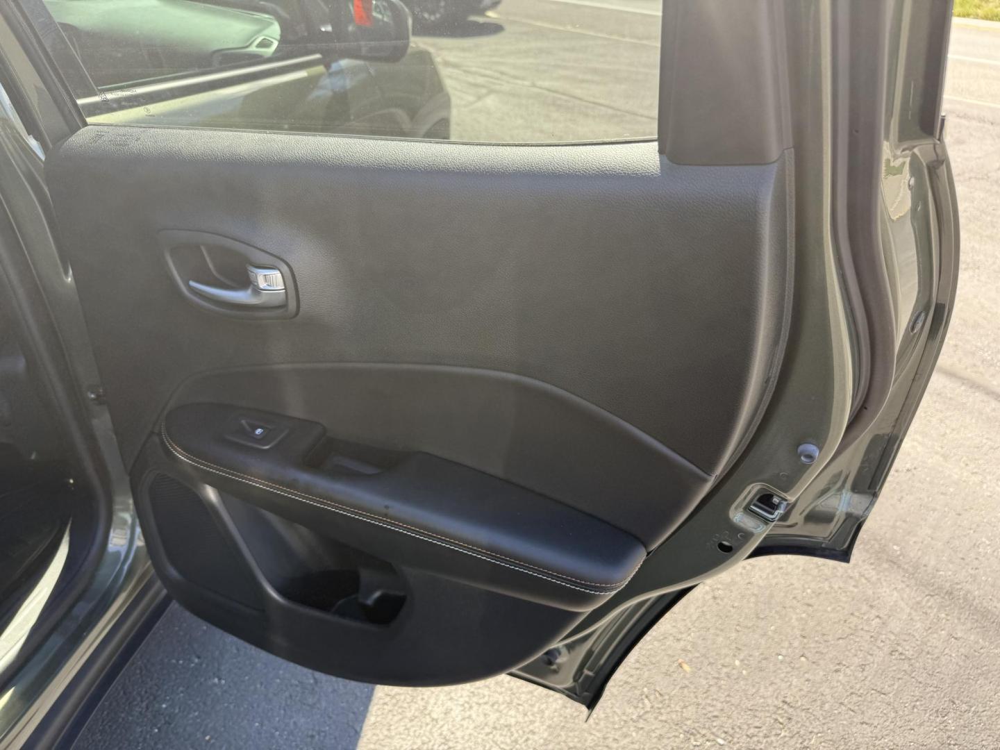 2019 Green Jeep Compass Sport 4WD (3C4NJDBB5KT) with an 2.4L L4 DOHC 16V engine, located at 8464 Route 219, Brockway, PA, 15824, (814) 265-1330, 41.226871, -78.780518 - Photo#17
