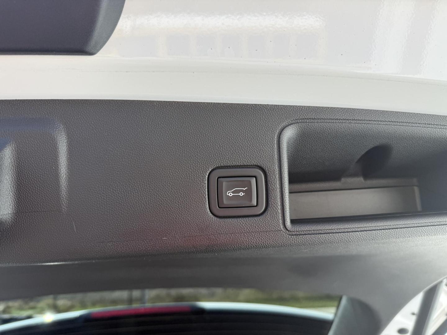 2023 White GMC Terrain SLE AWD (3GKALTEG7PL) with an 1.5L L4 DOHC 16V TURBO engine, 6A transmission, located at 8464 Route 219, Brockway, PA, 15824, (814) 265-1330, 41.226871, -78.780518 - Fresh arrival and in excellent shape...2023 GMC Terrain SLE AWD with 4 cylinder, air condition, power windows and locks, power/heated front seats, factory alloy wheels and only 50000 miles. Serviced up and new tires. Comes with remaining factory warranty. - Photo#14