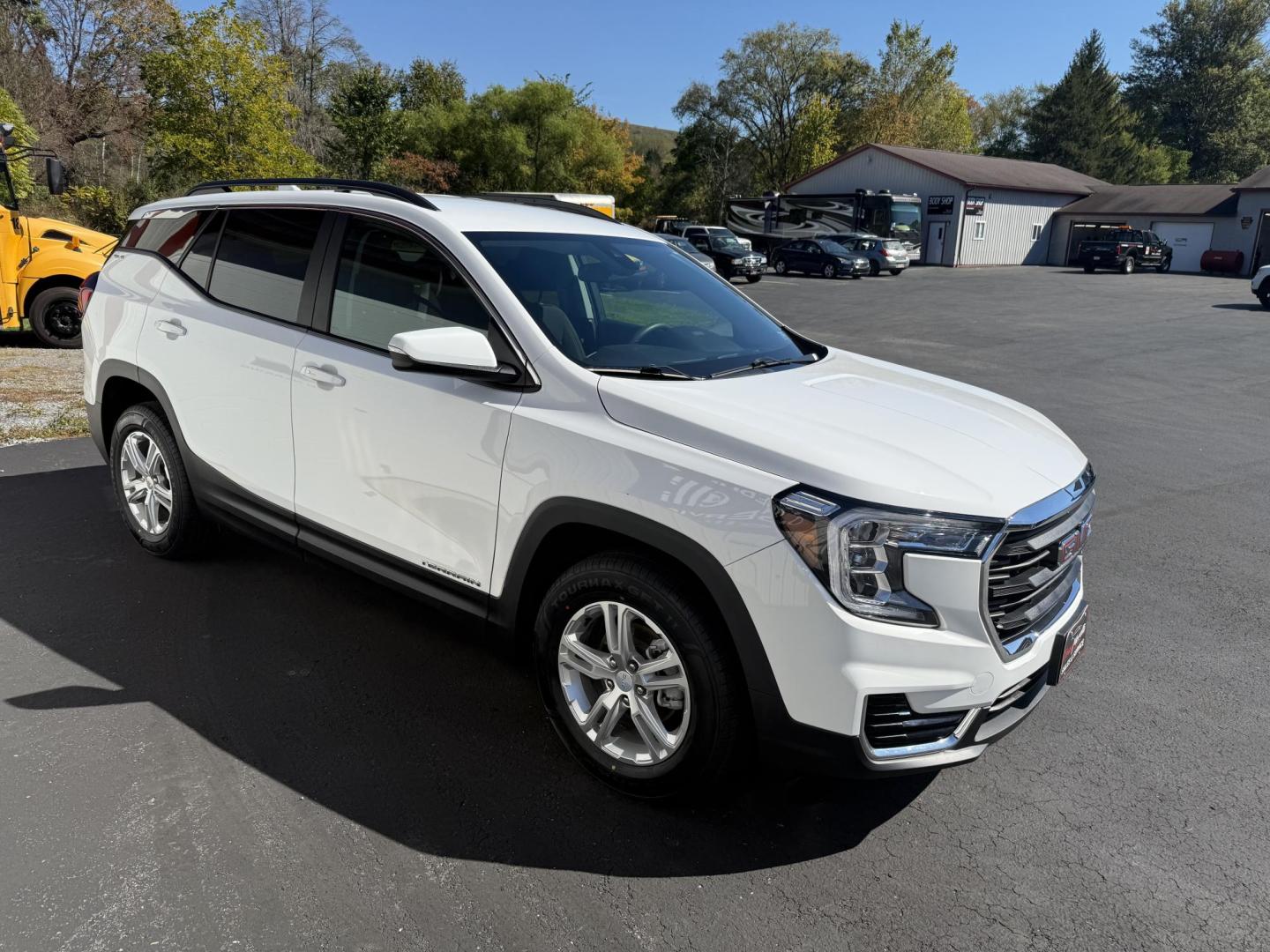 2023 White GMC Terrain SLE AWD (3GKALTEG7PL) with an 1.5L L4 DOHC 16V TURBO engine, 6A transmission, located at 8464 Route 219, Brockway, PA, 15824, (814) 265-1330, 41.226871, -78.780518 - Fresh arrival and in excellent shape...2023 GMC Terrain SLE AWD with 4 cylinder, air condition, power windows and locks, power/heated front seats, factory alloy wheels and only 50000 miles. Serviced up and new tires. Comes with remaining factory warranty. - Photo#21
