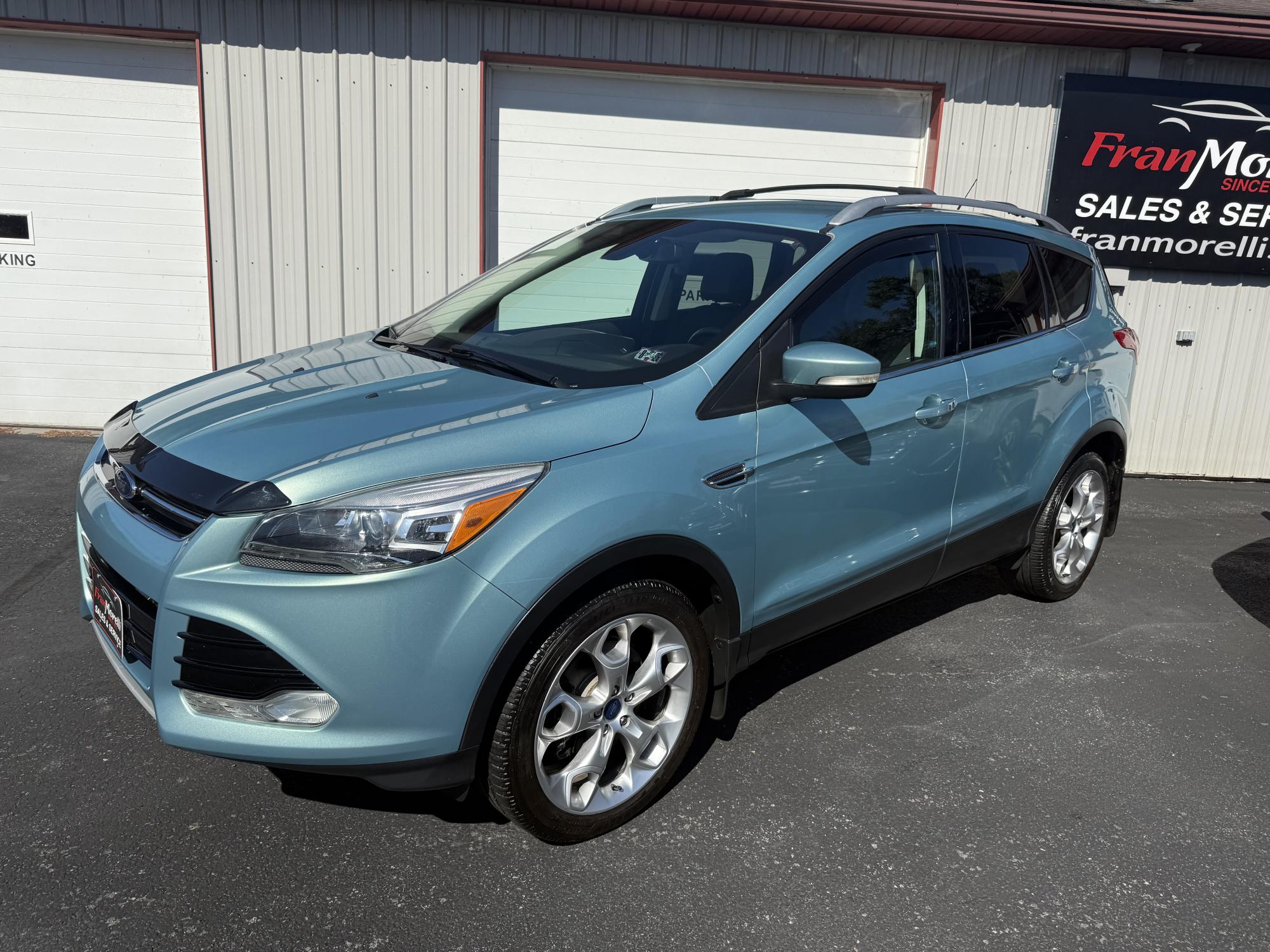 photo of 2013 Ford Escape Titanium 4WD