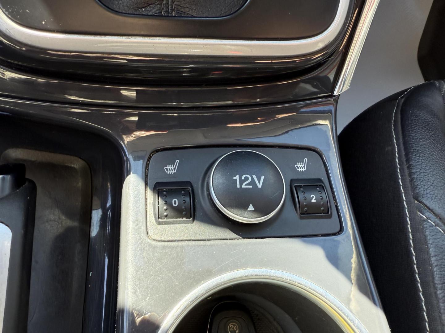 2013 Green Ford Escape Titanium 4WD (1FMCU9J93DU) with an 2.0L L4 DOHC 16V engine, 6-Speed Automatic transmission, located at 8464 Route 219, Brockway, PA, 15824, (814) 265-1330, 41.226871, -78.780518 - Local vehicle in very nice shape and has very low miles. This 2013 Ford Escape Titanium has cloth/leather trimed seating with pwr/heated front seats, big screen radio with back up camera, hitch and only 74900 miles. - Photo#6