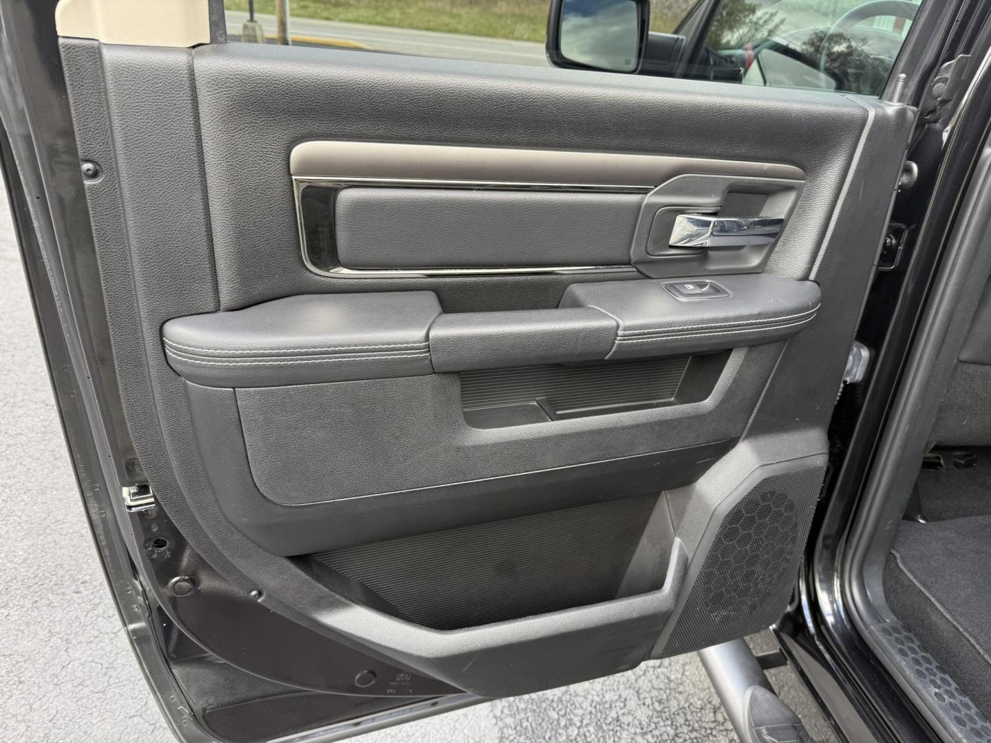 2018 Black RAM 1500 Sport Crew Cab SWB 4WD (1C6RR7MT2JS) with an 5.7L V8 OHV 16V engine, 8A transmission, located at 8464 Route 219, Brockway, PA, 15824, (814) 265-1330, 41.226871, -78.780518 - ONE SHARP TRUCK...2018 Ram 1500 Crew Cab Sport 4wd with HEMI, a/c, power/heated front seats, navigation, sunroof, hitch, 20's, bed cover, and only 55000 miles. This Ram truck is serviced and ready to go...save thousands from retail value. - Photo#13