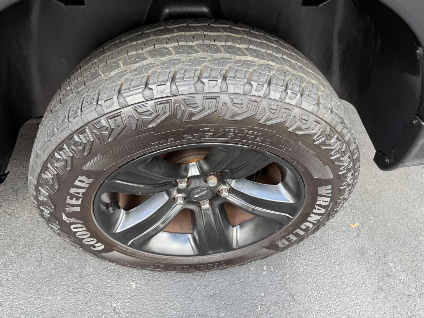 2018 Black RAM 1500 Sport Crew Cab SWB 4WD (1C6RR7MT2JS) with an 5.7L V8 OHV 16V engine, 8A transmission, located at 8464 Route 219, Brockway, PA, 15824, (814) 265-1330, 41.226871, -78.780518 - ONE SHARP TRUCK...2018 Ram 1500 Crew Cab Sport 4wd with HEMI, a/c, power/heated front seats, navigation, sunroof, hitch, 20's, bed cover, and only 55000 miles. This Ram truck is serviced and ready to go...save thousands from retail value. - Photo#14