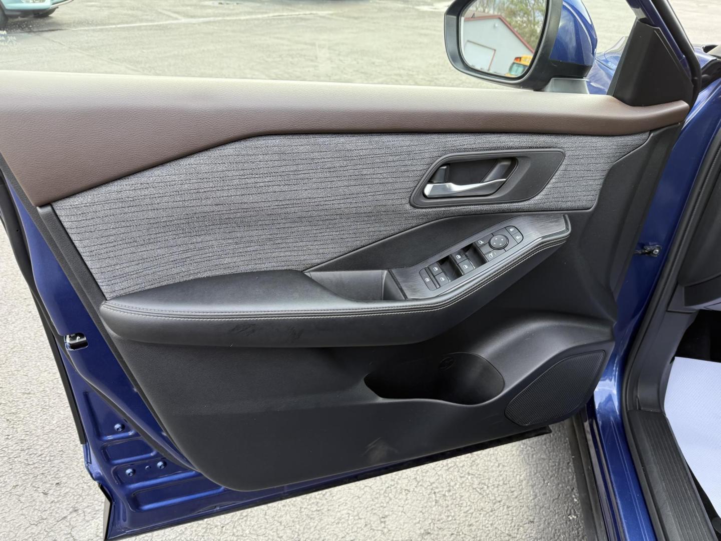 2023 Blue Nissan Rogue SV AWD (JN8BT3BB9PW) with an 2.5L L4 DOHC 16V engine, CVT transmission, located at 8464 Route 219, Brockway, PA, 15824, (814) 265-1330, 41.226871, -78.780518 - Photo#4