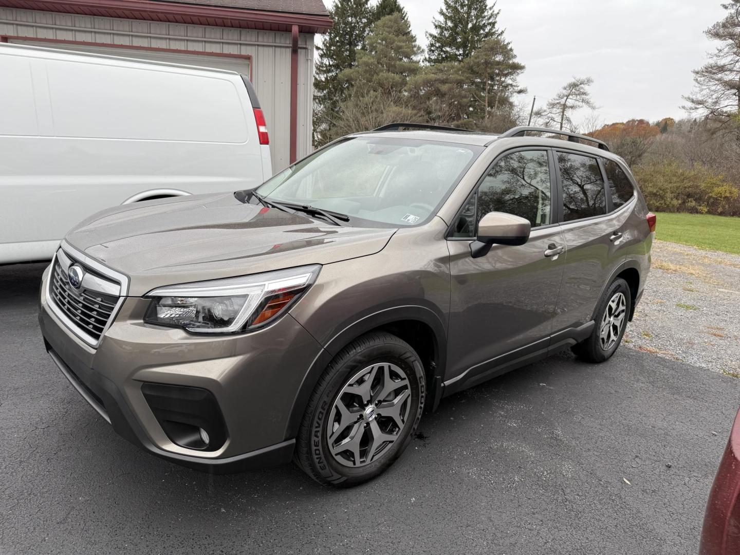 2021 Charcoal Subaru Forester Premium (JF2SKAFC9MH) with an 2.5L H4 SOHC 16V engine, CVT transmission, located at 8464 Route 219, Brockway, PA, 15824, (814) 265-1330, 41.226871, -78.780518 - Good looking, pre owned 2021 Subaru Forester Premium with all wheel drive, leather, pano roof, well equipped and ONLY 24000 miles. This pre owned Subaru is clean, serviced up and comes with a warranty. - Photo#0