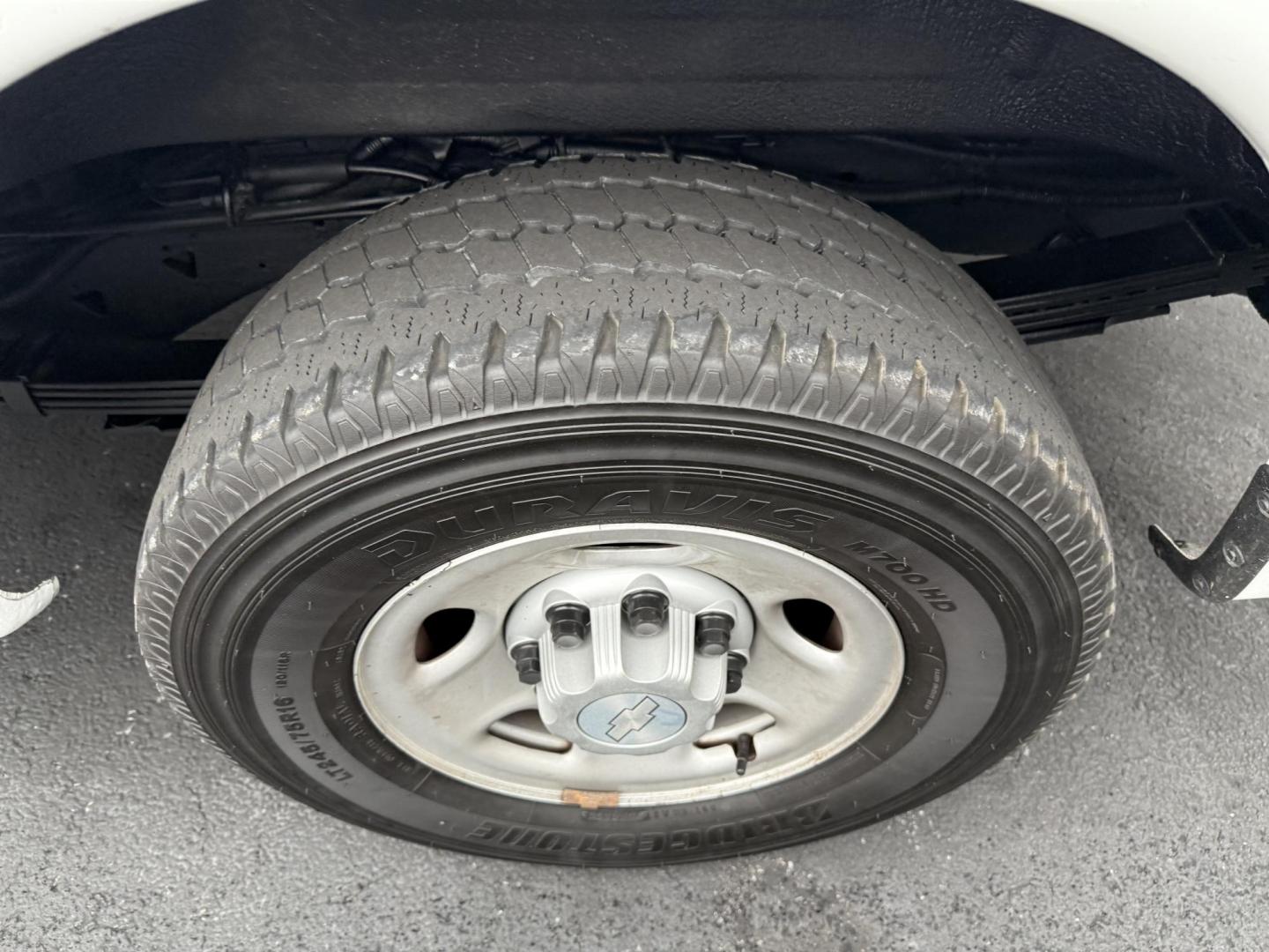 2019 White Chevrolet Express 3500 Cargo Extended (1GCZGHFG1K1) with an 6.0L V8 OHV 16V FFV engine, 6A transmission, located at 8464 Route 219, Brockway, PA, 15824, (814) 265-1330, 41.226871, -78.780518 - Must see 2019 Chev G3500 Cargo long base van well equipped with air condition, power windows and locks, and ONLY 87000 miles. Serviced up for delivery. - Photo#4