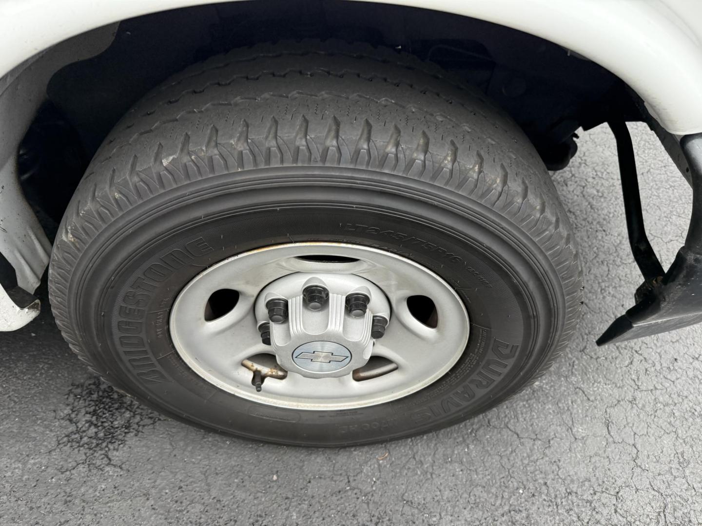 2019 White Chevrolet Express 3500 Cargo Extended (1GCZGHFG1K1) with an 6.0L V8 OHV 16V FFV engine, 6A transmission, located at 8464 Route 219, Brockway, PA, 15824, (814) 265-1330, 41.226871, -78.780518 - Must see 2019 Chev G3500 Cargo long base van well equipped with air condition, power windows and locks, and ONLY 87000 miles. Serviced up for delivery. - Photo#11