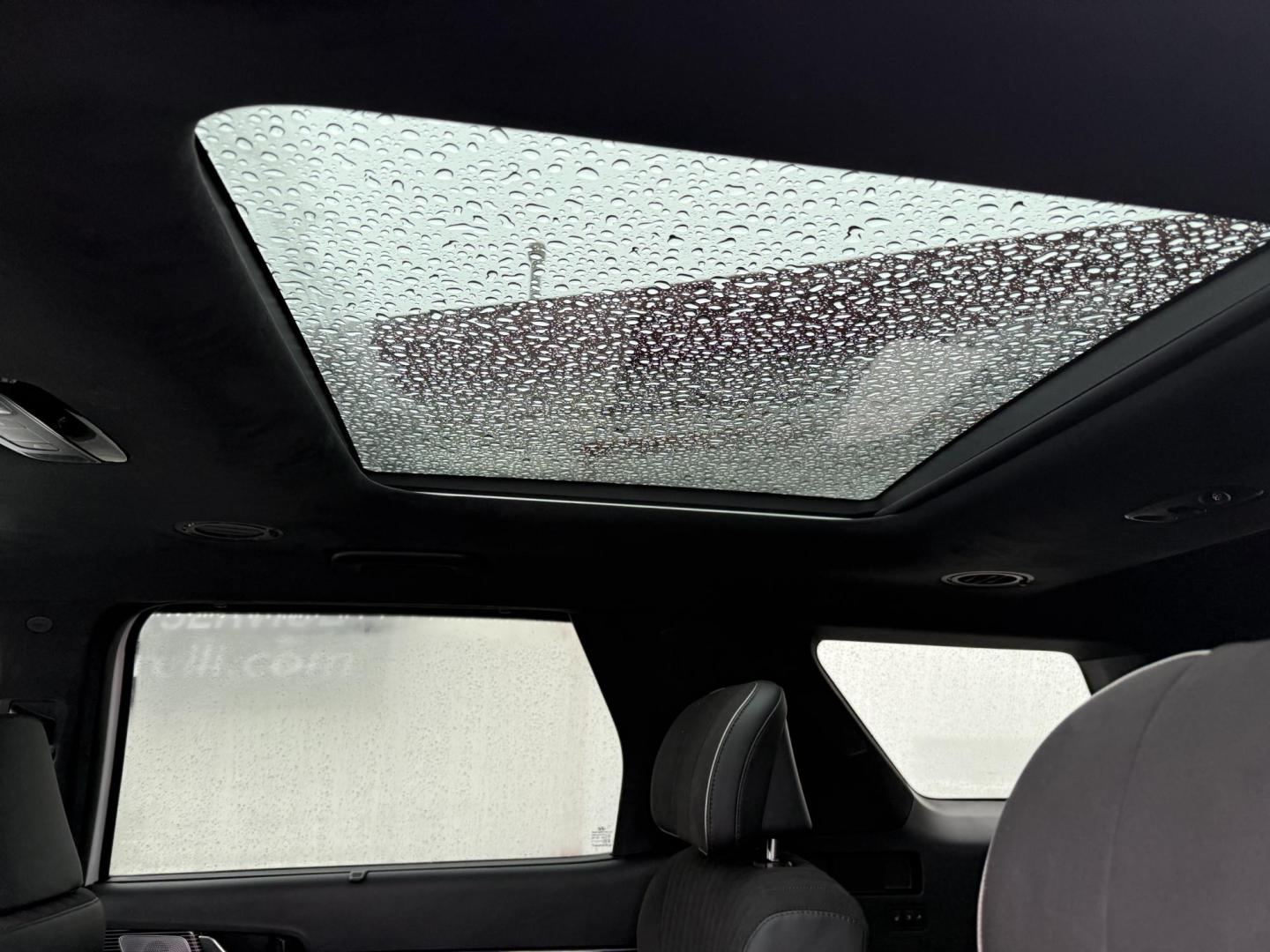 2024 White Hyundai Palisade Calligraphy AWD (KM8R7DGEXRU) with an 3.8L V6 DOHC 24V engine, 8A transmission, located at 8464 Route 219, Brockway, PA, 15824, (814) 265-1330, 41.226871, -78.780518 - MUST SEE SUV...This 2024 Hyundai Palisade AWD is well equipped with power/heated seats, pano roof, navigation, 7 passenger with rear a/c, factory wheels, and much much more. This Hyundai is serviced, Pa-inspected and comes with factory warranty. Must see car and priced well under retail value!!! - Photo#11