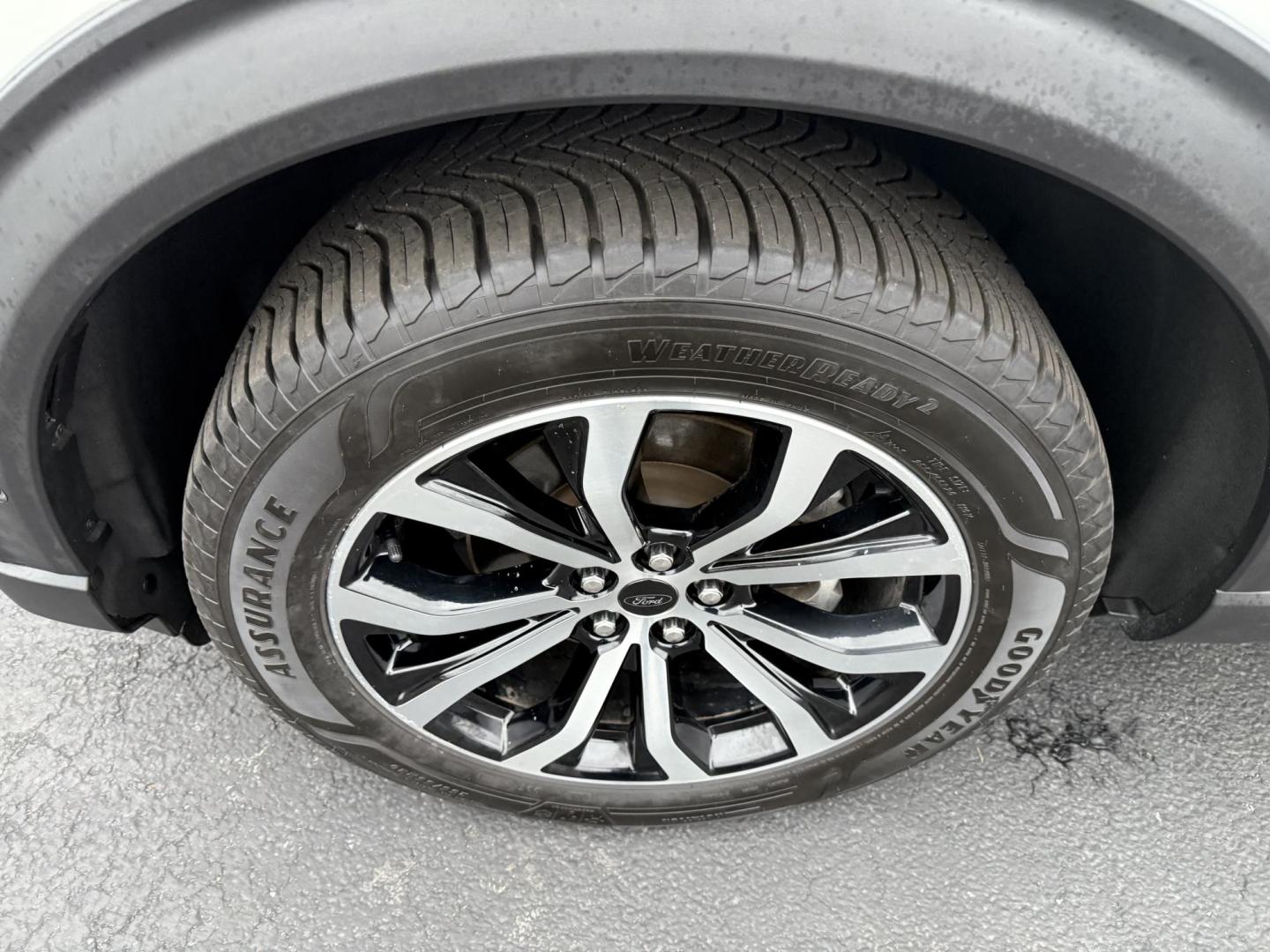 2020 White Ford Explorer ST AWD (1FM5K8GC8LG) with an 3.3L V6 DOHC 24V engine, 10A transmission, located at 8464 Route 219, Brockway, PA, 15824, (814) 265-1330, 41.226871, -78.780518 - Photo#1