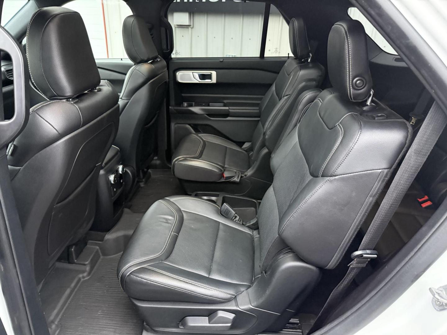 2020 White Ford Explorer ST AWD (1FM5K8GC8LG) with an 3.3L V6 DOHC 24V engine, 10A transmission, located at 8464 Route 219, Brockway, PA, 15824, (814) 265-1330, 41.226871, -78.780518 - Photo#8