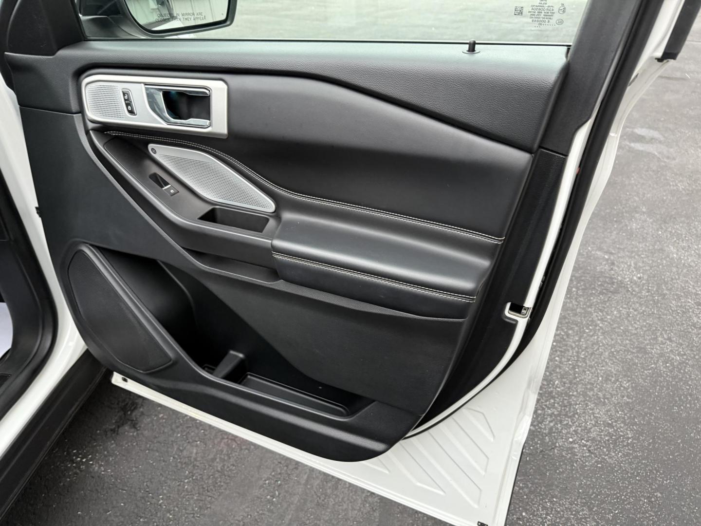 2020 White Ford Explorer ST AWD (1FM5K8GC8LG) with an 3.3L V6 DOHC 24V engine, 10A transmission, located at 8464 Route 219, Brockway, PA, 15824, (814) 265-1330, 41.226871, -78.780518 - Photo#19