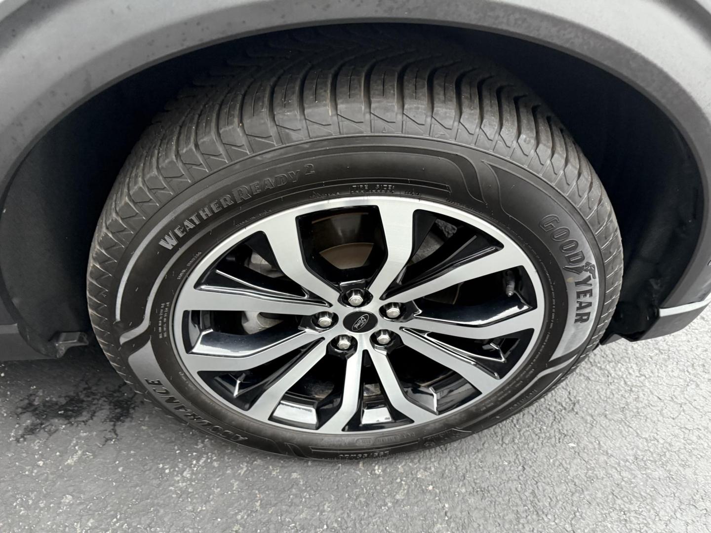 2020 White Ford Explorer ST AWD (1FM5K8GC8LG) with an 3.3L V6 DOHC 24V engine, 10A transmission, located at 8464 Route 219, Brockway, PA, 15824, (814) 265-1330, 41.226871, -78.780518 - Photo#20