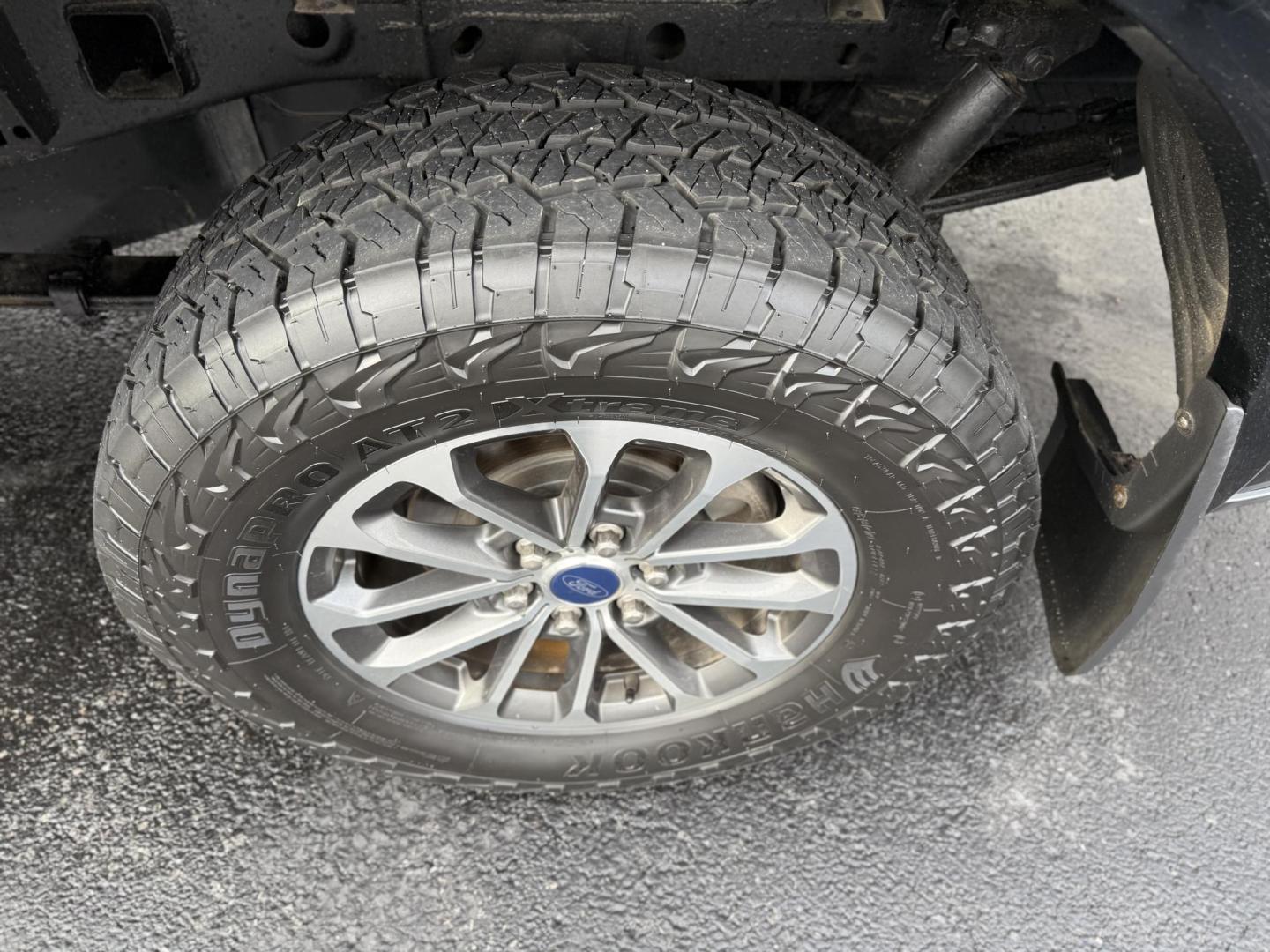 2018 Black Ford F-150 XLT SuperCrew 6.5-ft. Bed 4WD (1FTEW1EP0JF) with an 2.7L V6 DOHC 24V engine, 6A transmission, located at 8464 Route 219, Brockway, PA, 15824, (814) 265-1330, 41.226871, -78.780518 - Photo#9