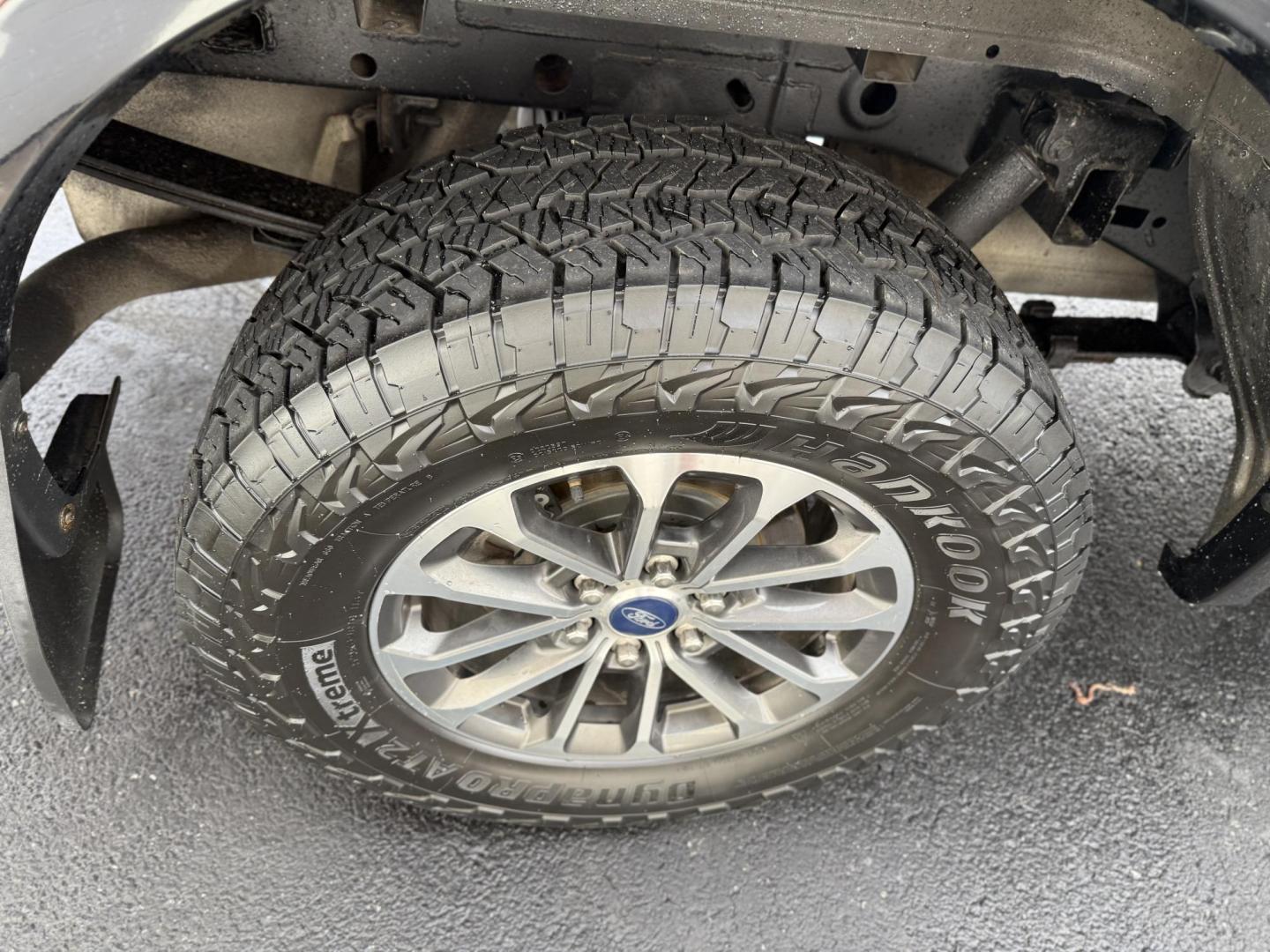 2018 Black Ford F-150 XLT SuperCrew 6.5-ft. Bed 4WD (1FTEW1EP0JF) with an 2.7L V6 DOHC 24V engine, 6A transmission, located at 8464 Route 219, Brockway, PA, 15824, (814) 265-1330, 41.226871, -78.780518 - Photo#12