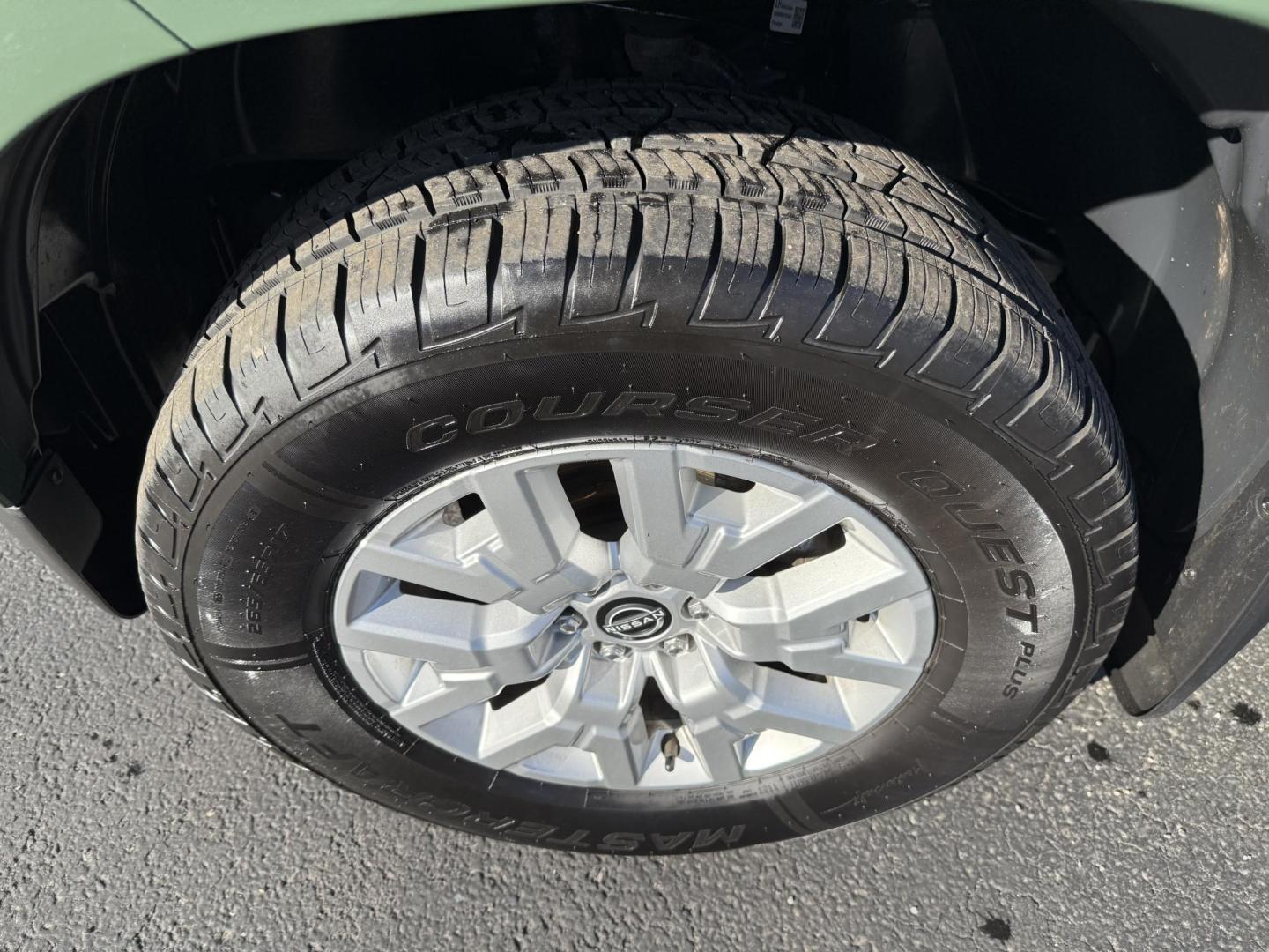 2022 Green Nissan Frontier S Crew Cab 4WD (1N6ED1EK5NN) with an 3.8L V6 DOHC 24V engine, 9A transmission, located at 8464 Route 219, Brockway, PA, 15824, (814) 265-1330, 41.226871, -78.780518 - Hard to find truck and we have the right one...stop in and see the Morelli boys on this 2022 Nissan Frontier Crew Cab SV 4wd with V6, automatic transmission, a/c, power windows and locks, and much more. This truck is serviced up and priced well below Retail value. - Photo#1