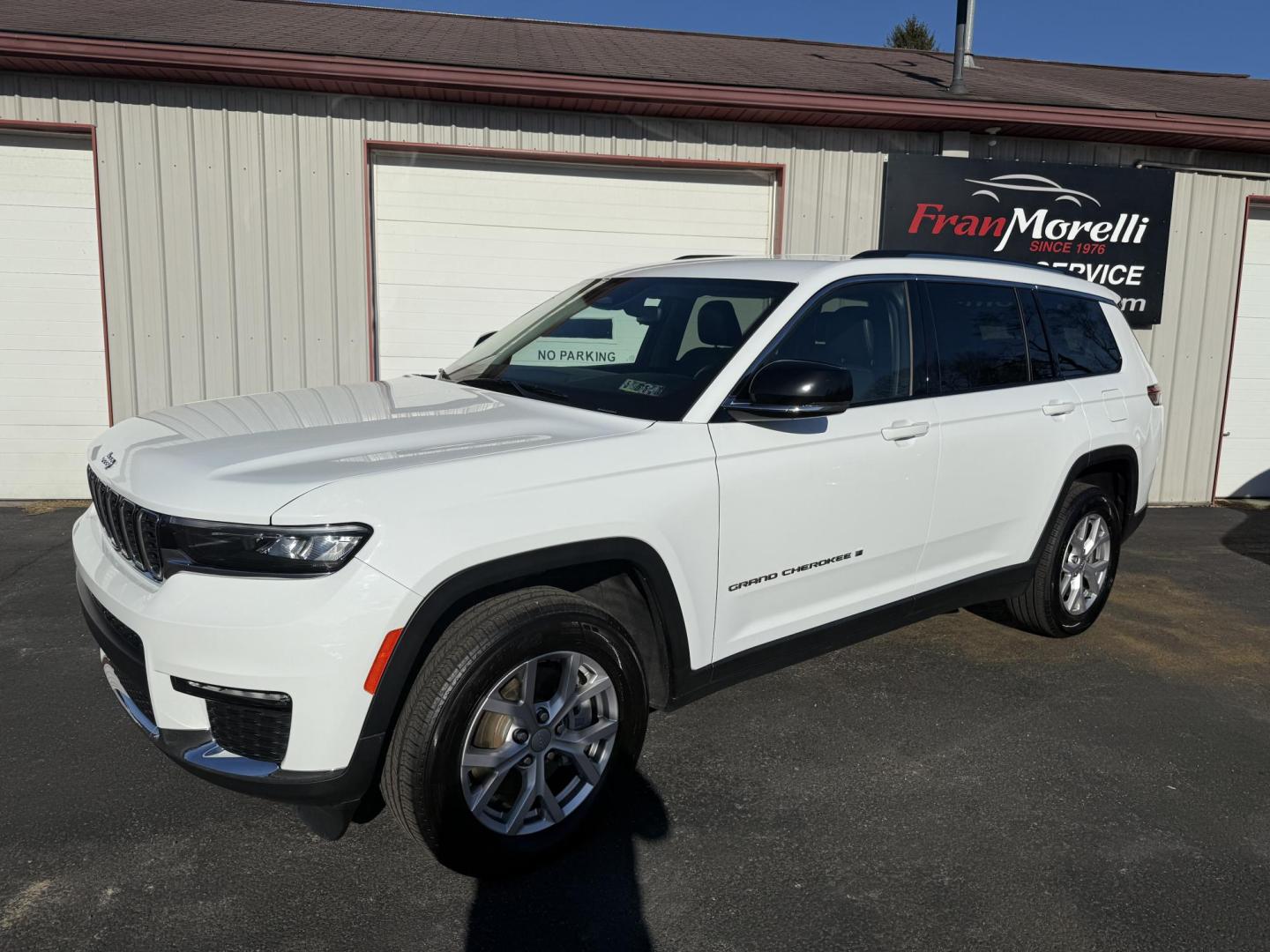 2021 White Jeep Grand Cherokee Limited 4WD (1C4RJKBG4M8) with an 3.6L V6 DOHC 24V engine, 8A transmission, located at 8464 Route 219, Brockway, PA, 15824, (814) 265-1330, 41.226871, -78.780518 - Good looking 2021 Jeep Grand Cherokee L Limited 4wd with V6 engine, air condition, leather interior with power/heated front seats, navigation, 3rd row seating and much more. Only 43000 miles on this 1-owner Jeep. Serviced up and factory warranty remaining. - Photo#0