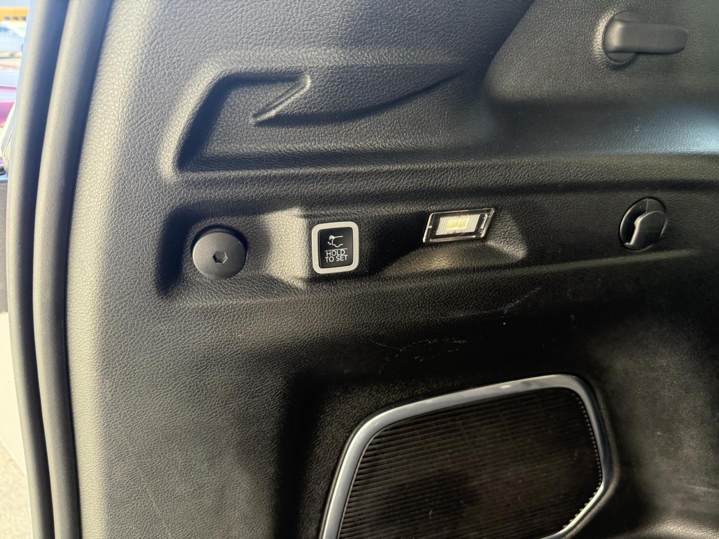 2021 White Jeep Grand Cherokee Limited 4WD (1C4RJKBG4M8) with an 3.6L V6 DOHC 24V engine, 8A transmission, located at 8464 Route 219, Brockway, PA, 15824, (814) 265-1330, 41.226871, -78.780518 - Good looking 2021 Jeep Grand Cherokee L Limited 4wd with V6 engine, air condition, leather interior with power/heated front seats, navigation, 3rd row seating and much more. Only 43000 miles on this 1-owner Jeep. Serviced up and factory warranty remaining. - Photo#13